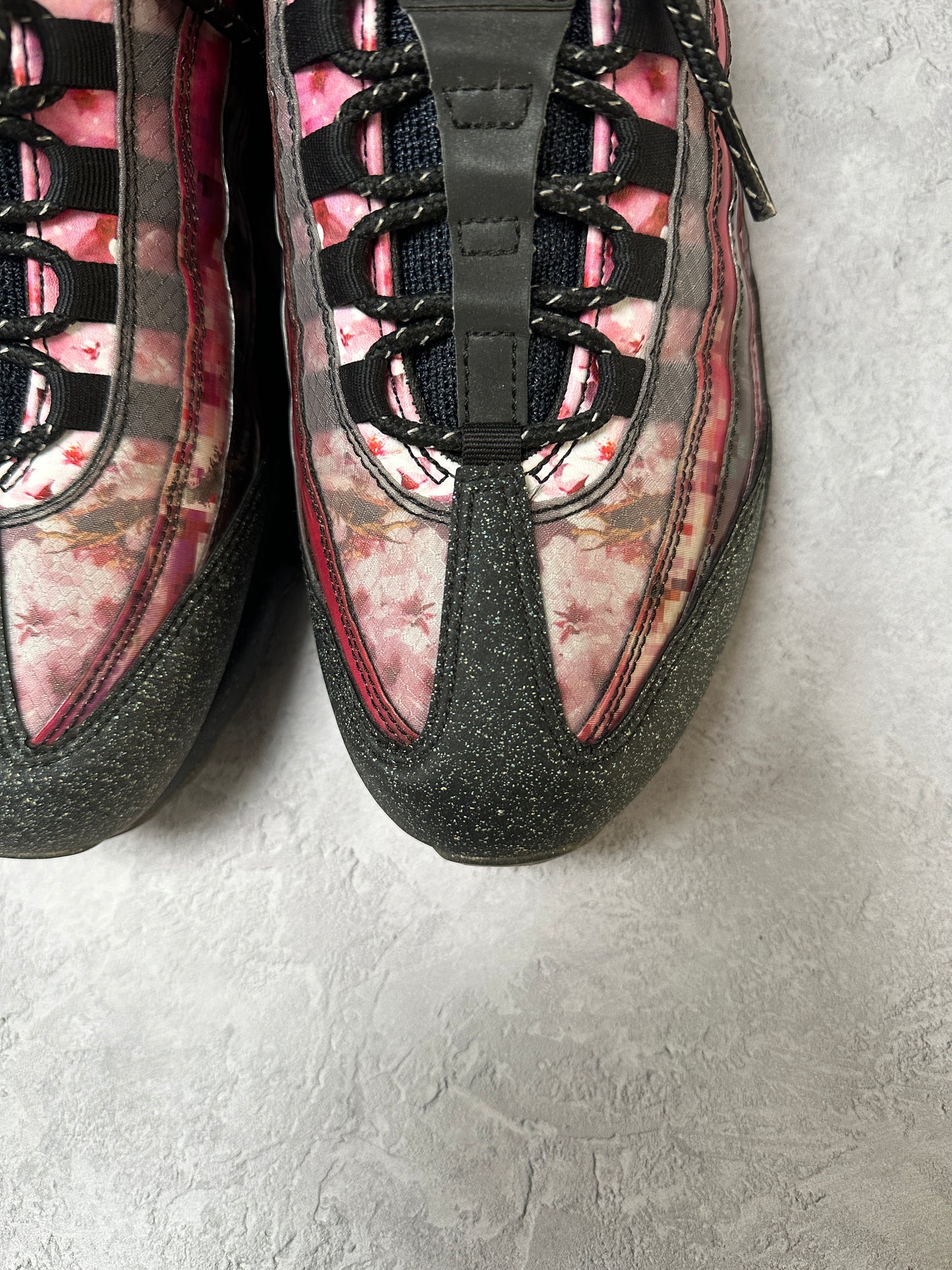 Nike Air Max 95 - Cherry Blossom - UK8.5