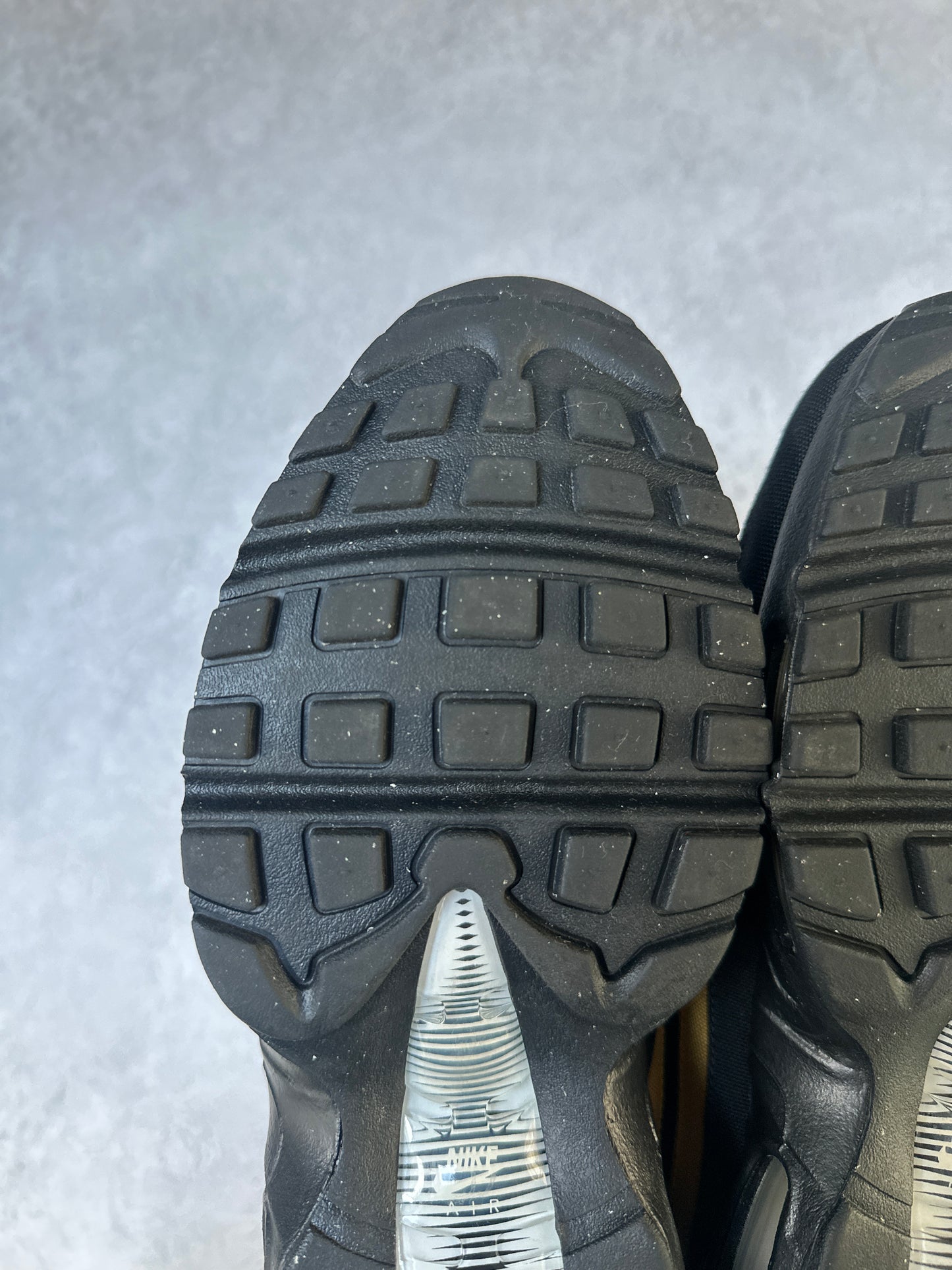 Nike Air Max 95 - 2023 Black / Gold IDs - UK7