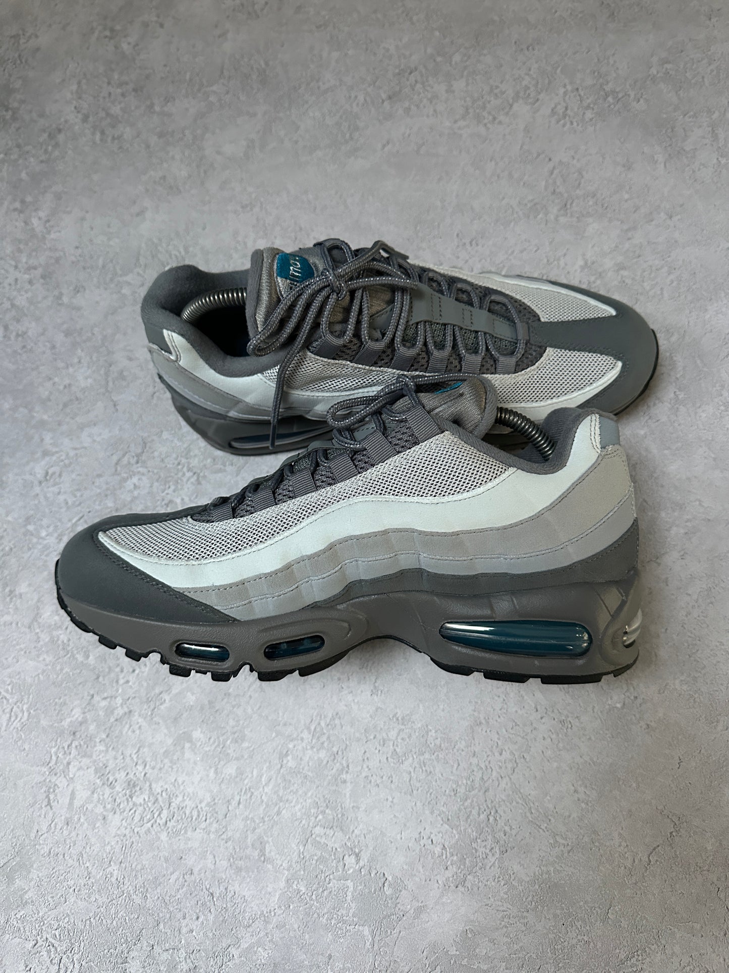 Nike Air Max 95 - Grey Green Abyss - UK9