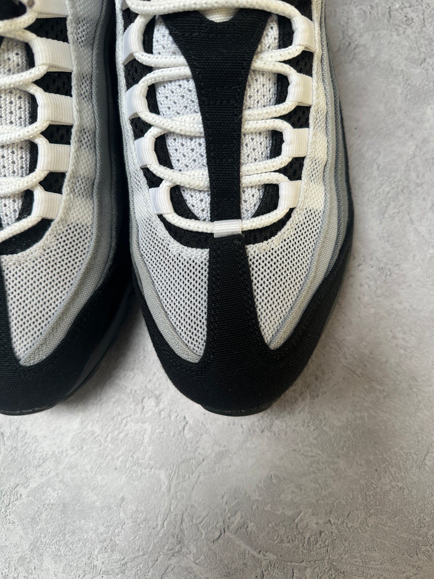 Nike Air Max 95 - 2023 Black Red IDs - UK7