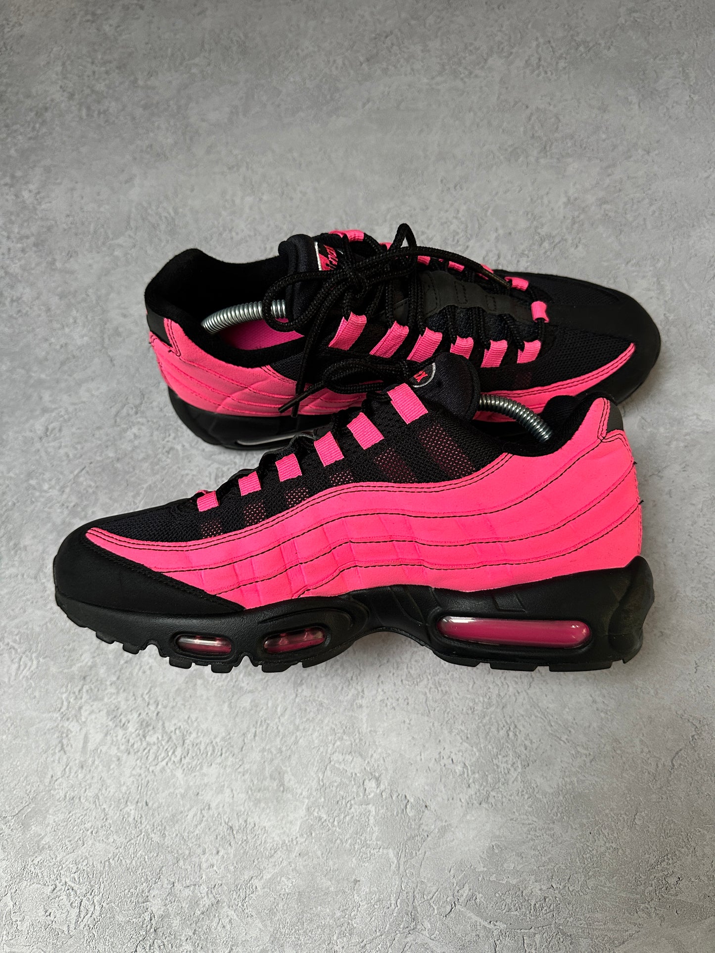 Nike Air Max 95 - Pink Blast - UK8.5