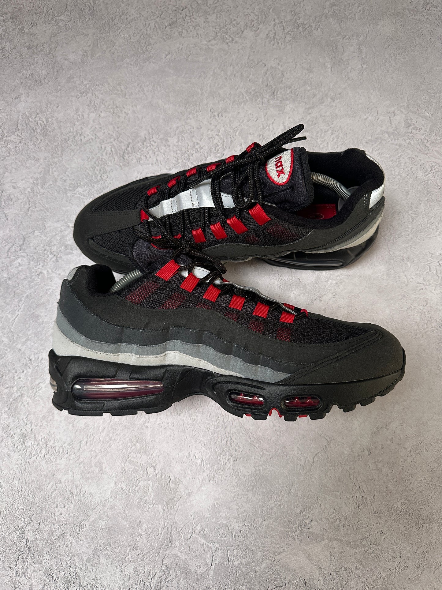 Nike Air Max 95 - Liverpool FC - UK10