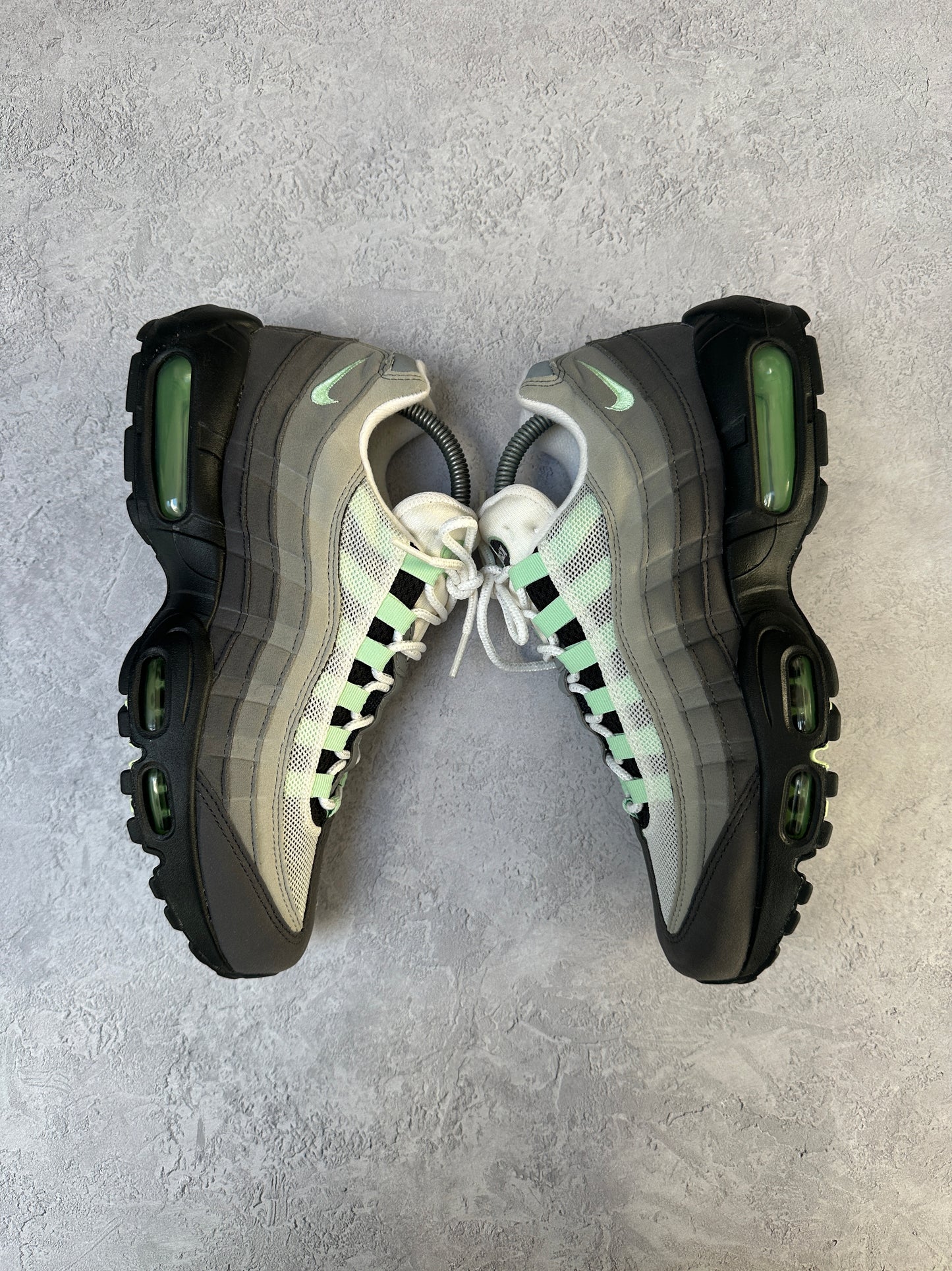 Nike Air Max 95 - Fresh Mint - UK7.5