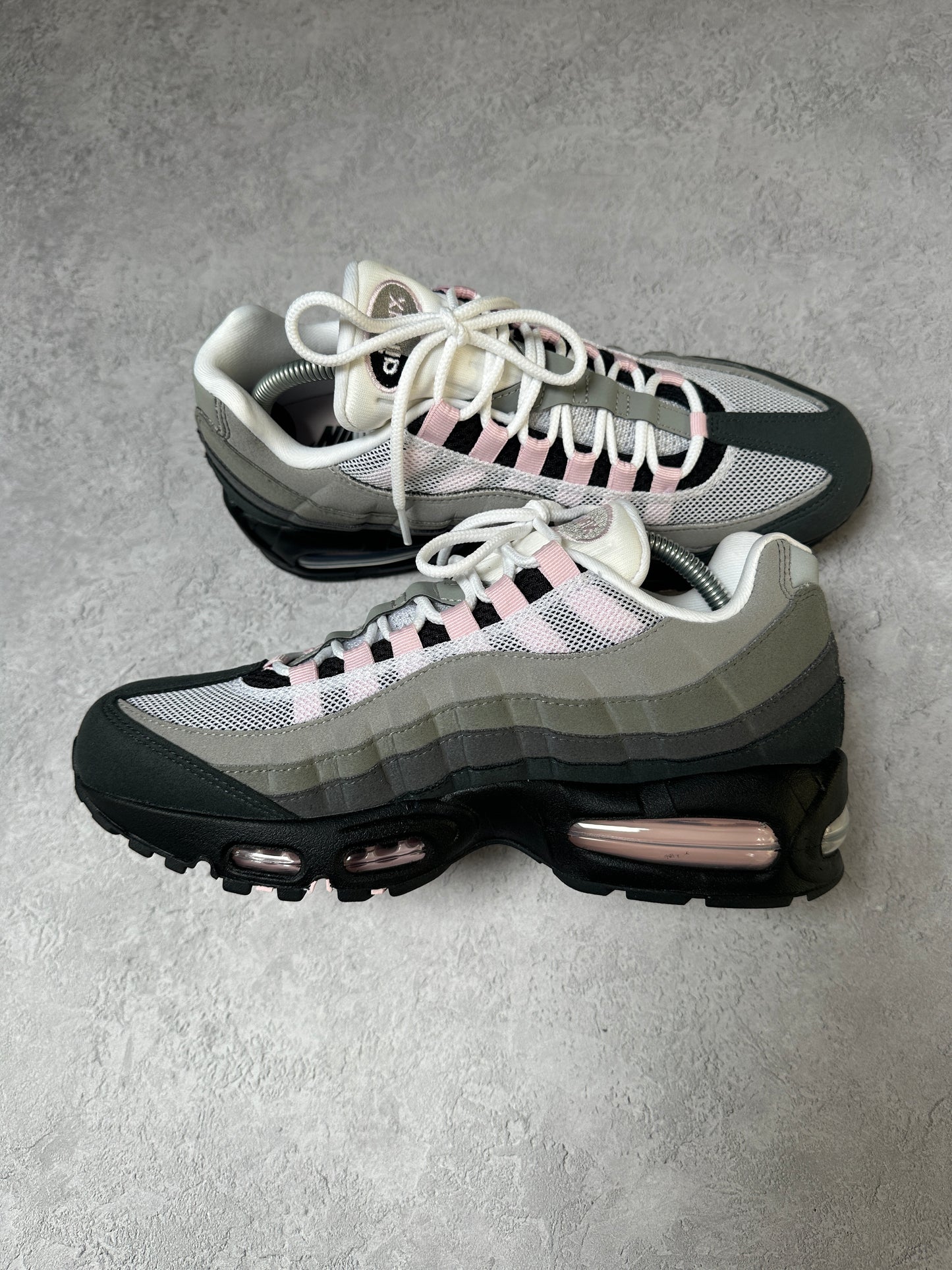 Nike Air Max 95 - Pink Foam 2025 - UK7.5
