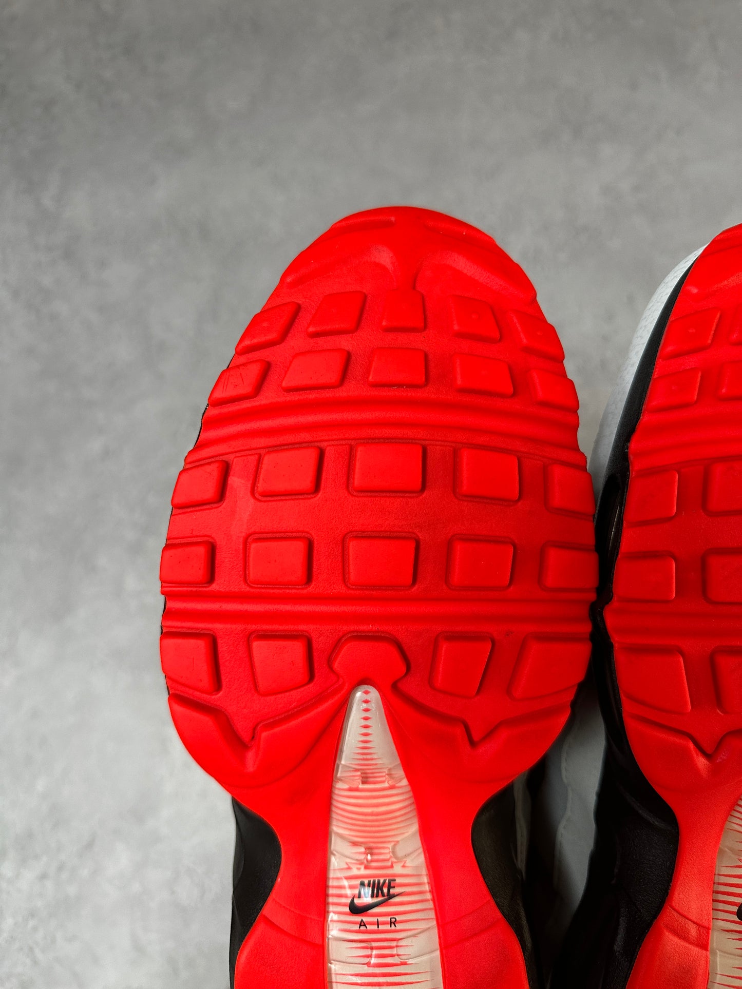Nike Air Max 95 - Bright Crimson / Comet - UK7.5