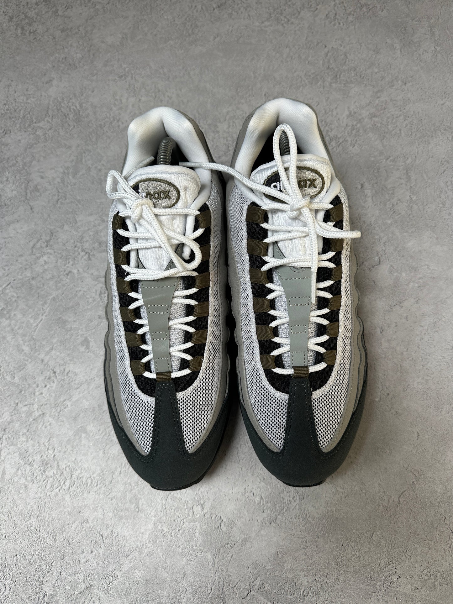 Nike Air Max 95 - Medium Olive - UK7.5