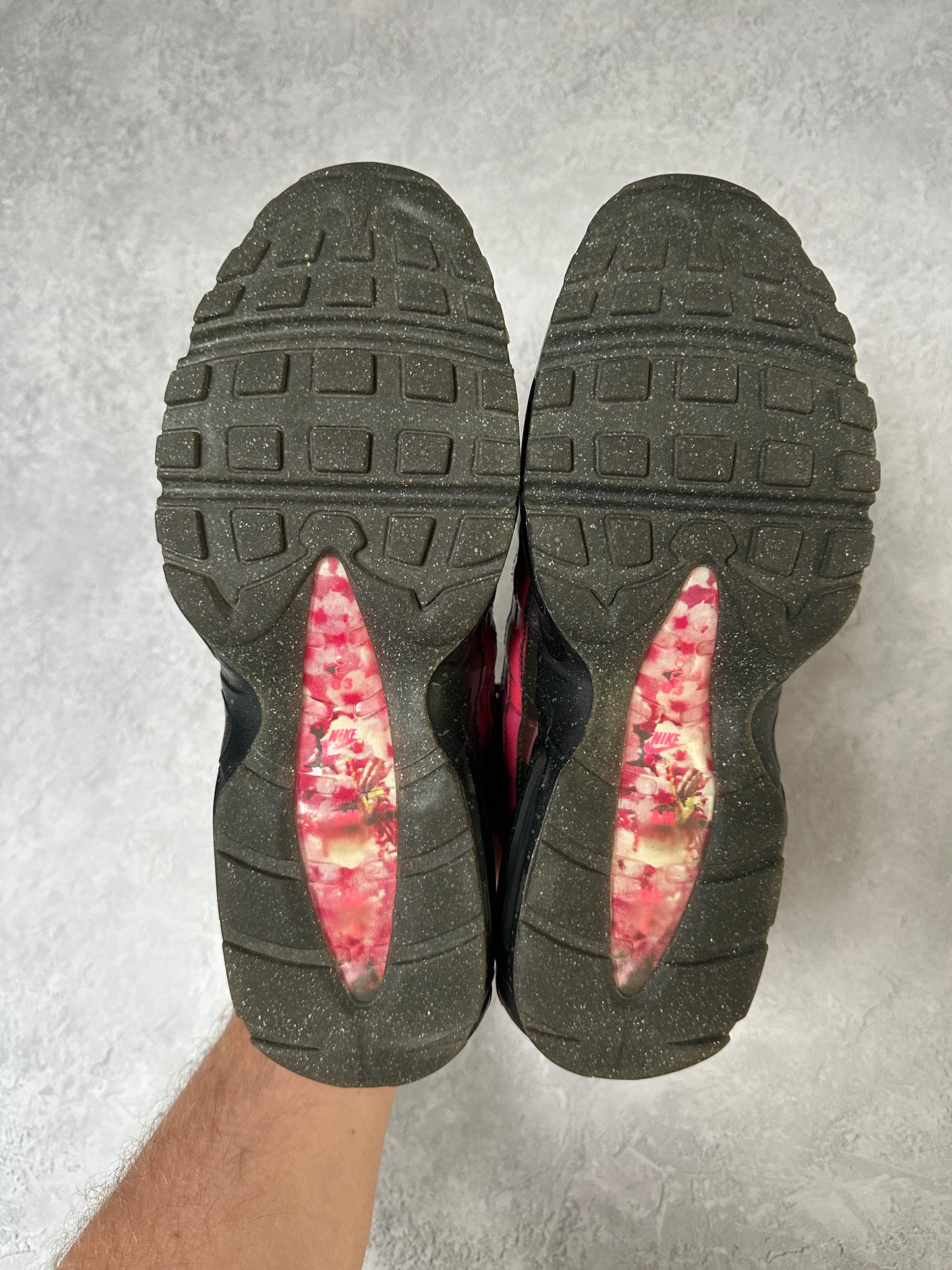 Nike Air Max 95 - Cherry Blossom - UK7.5
