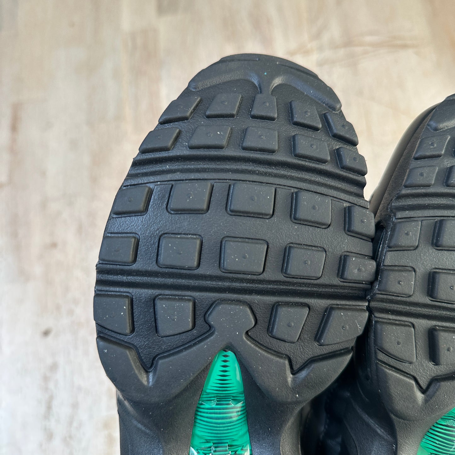 Nike Air Max 95 - Stadium Green - UK6