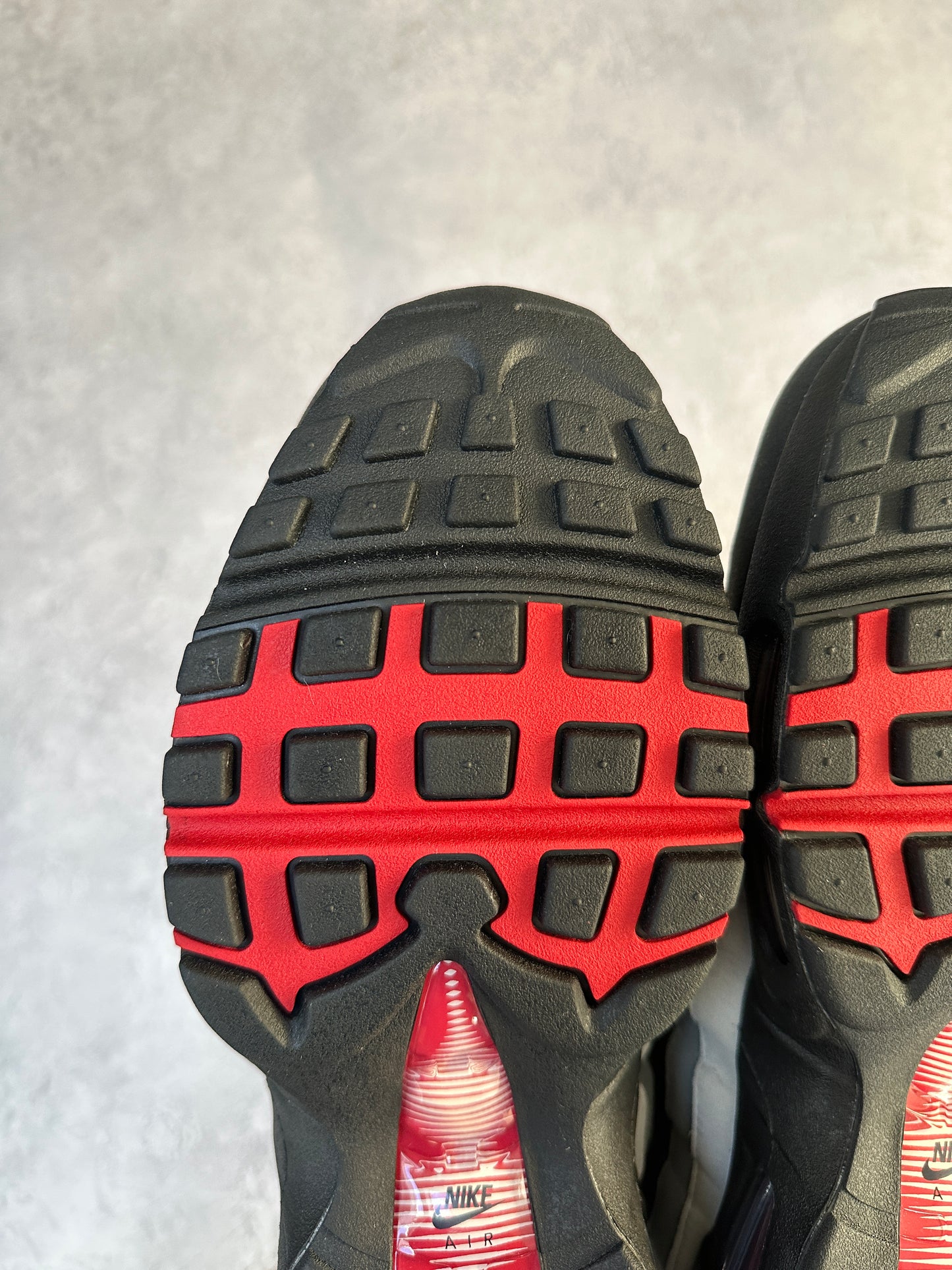 Nike Air Max 95 - Liverpool FC - UK9