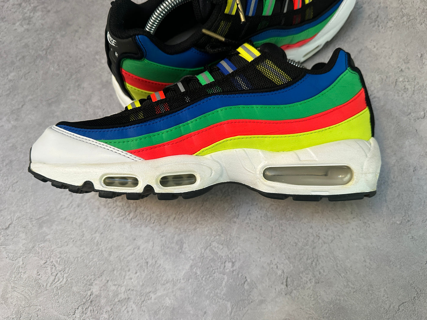 Nike Air Max 95 - Hidden Message - UK8.5