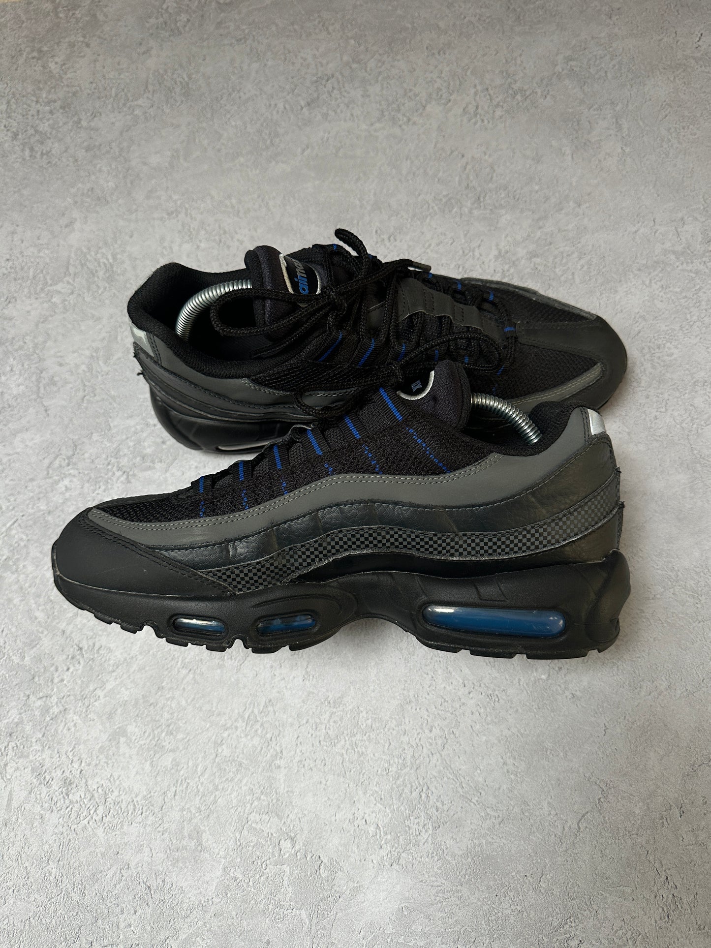 Nike Air Max 95 - Black / Royal Blue - UK8.5
