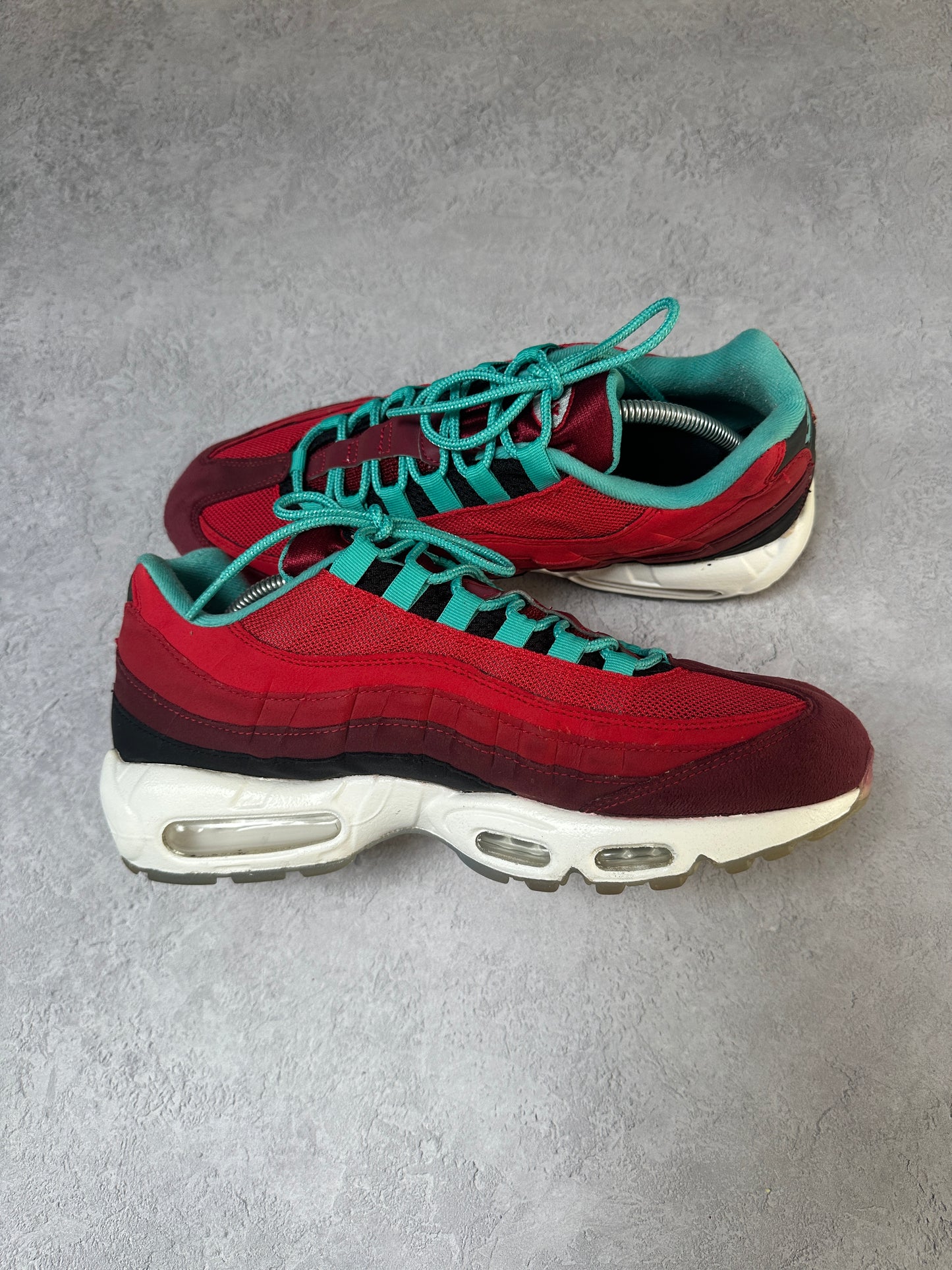 Nike Air Max 95 - Red / Teal ID - UK9