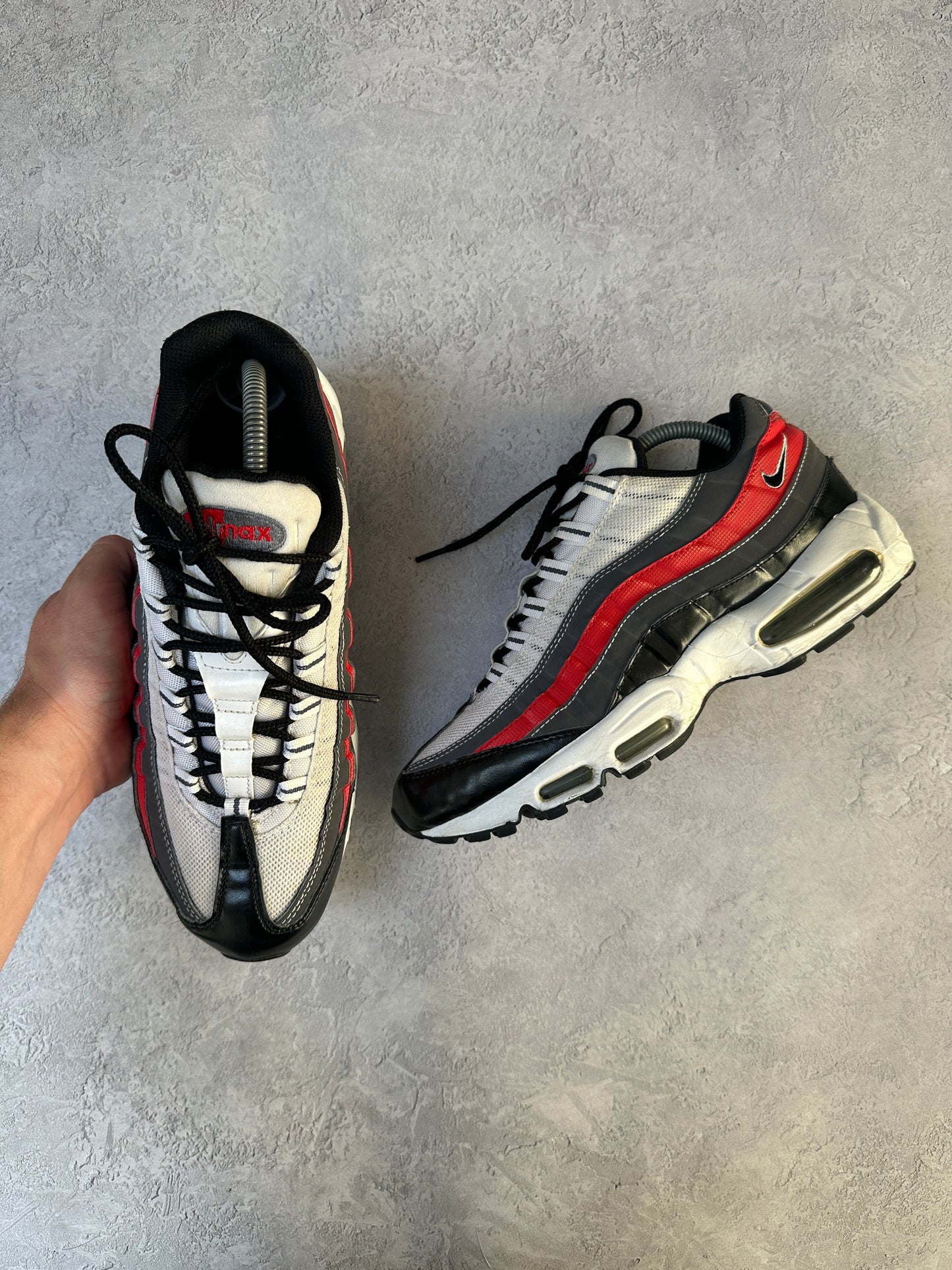 Nike Air Max 95 - Black / Chilling Red / Dark Grey - UK8