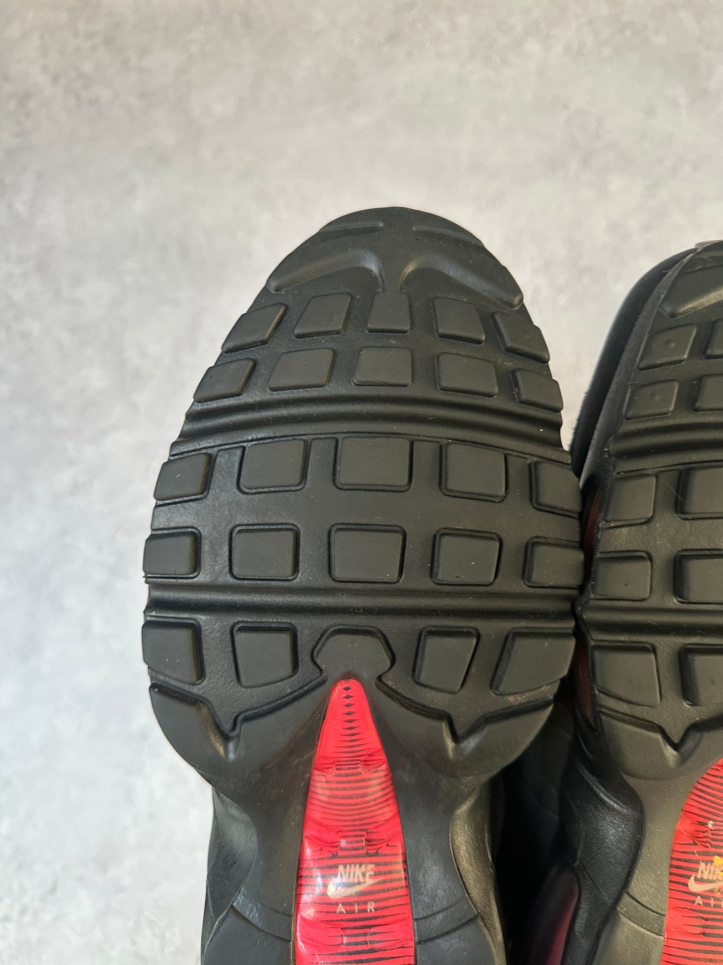 Nike Air Max 95 - Laser Crimson - UK7.5