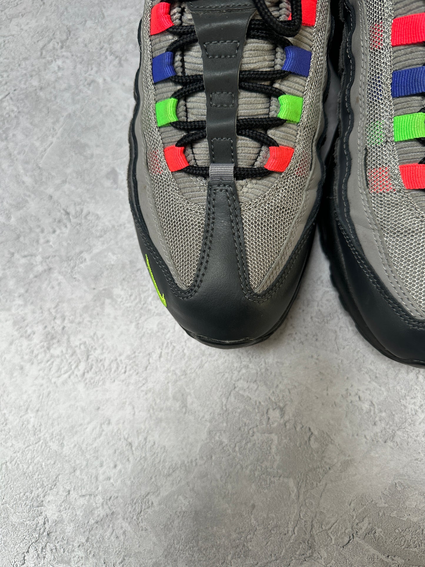 Nike Air Max 95 - Evolution of Icons - UK7