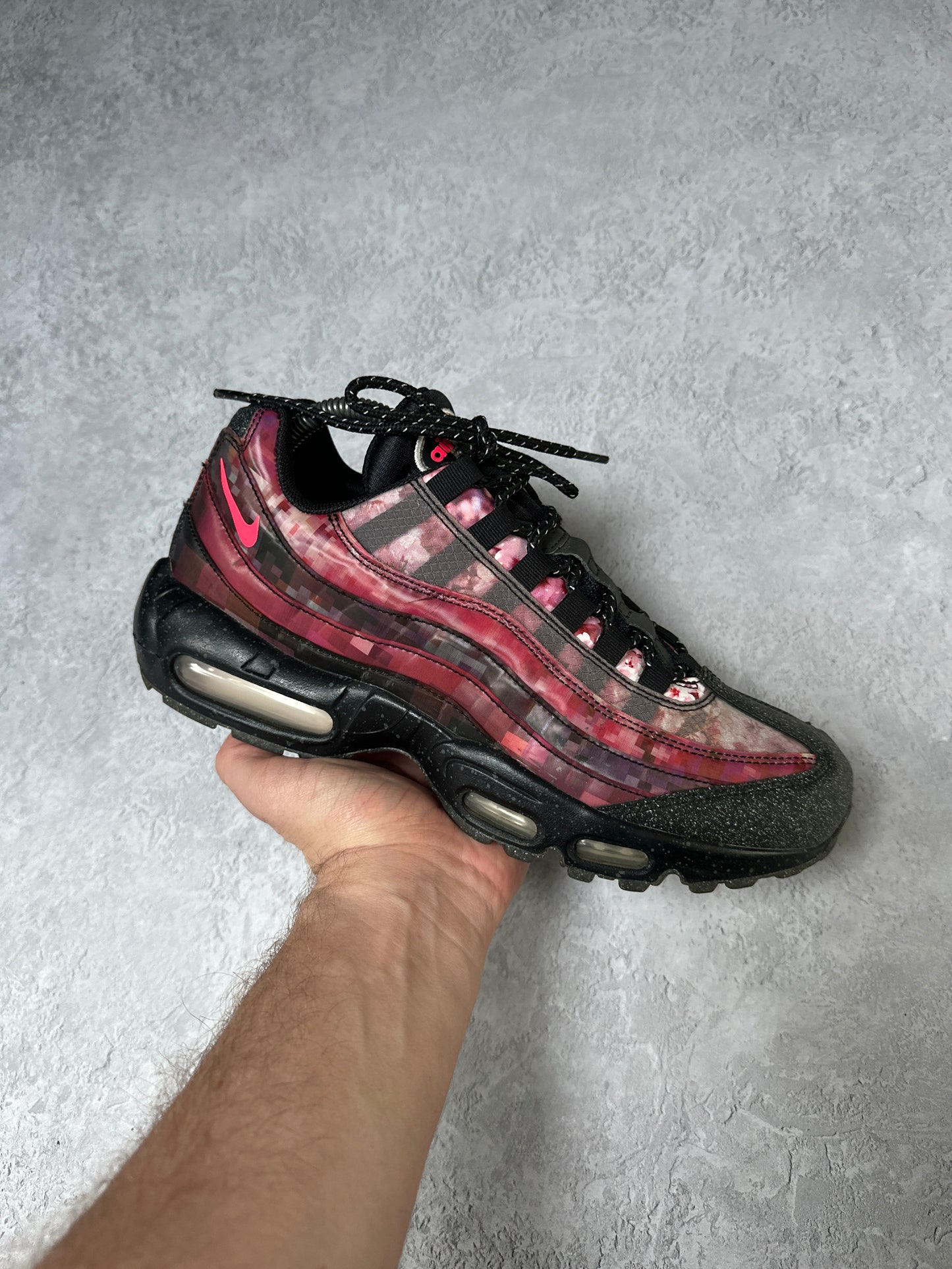 Nike Air Max 95 - Cherry Blossom - UK7.5