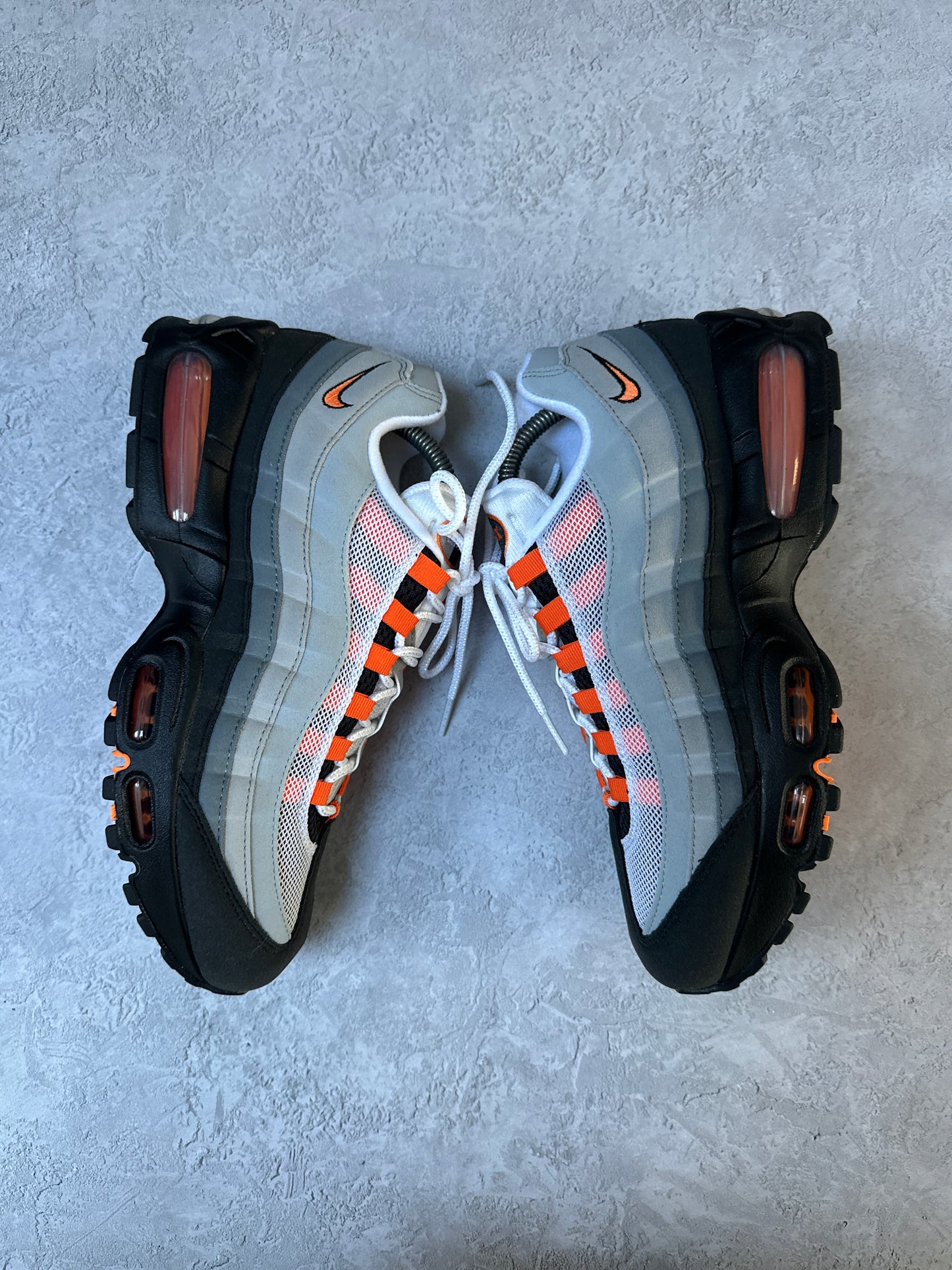 Nike Air Max 95 - Mandarin 2025 - UK7.5