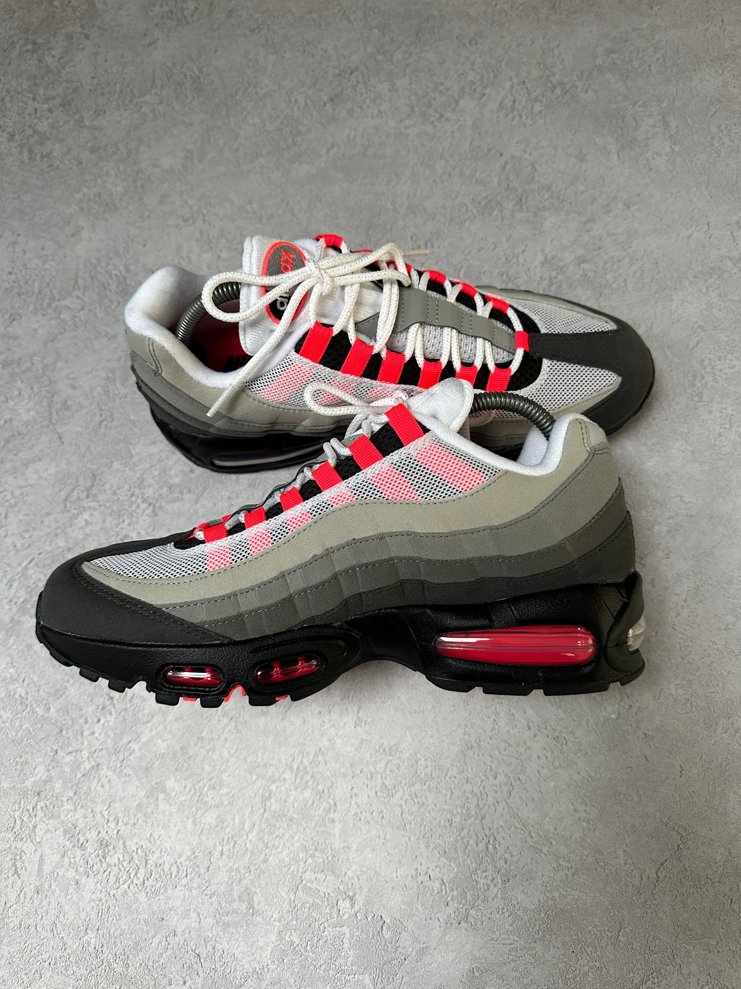 Nike Air Max 95 - Solar Red 2025 - UK8