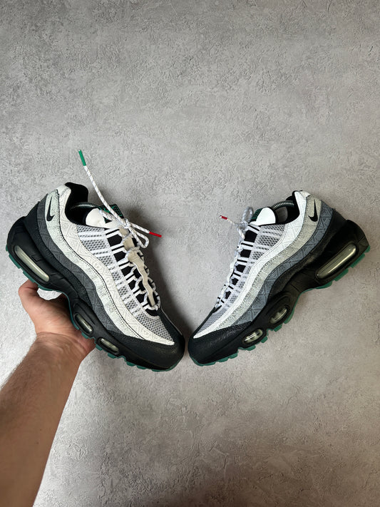 Nike Air Max 95 - Day of the Dead - UK9