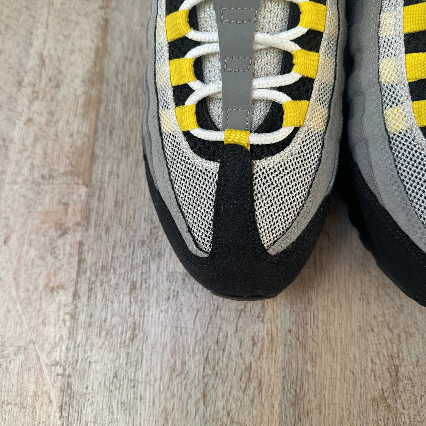 Nike Air Max 95 - Tour Yellow 2011 - UK7.5