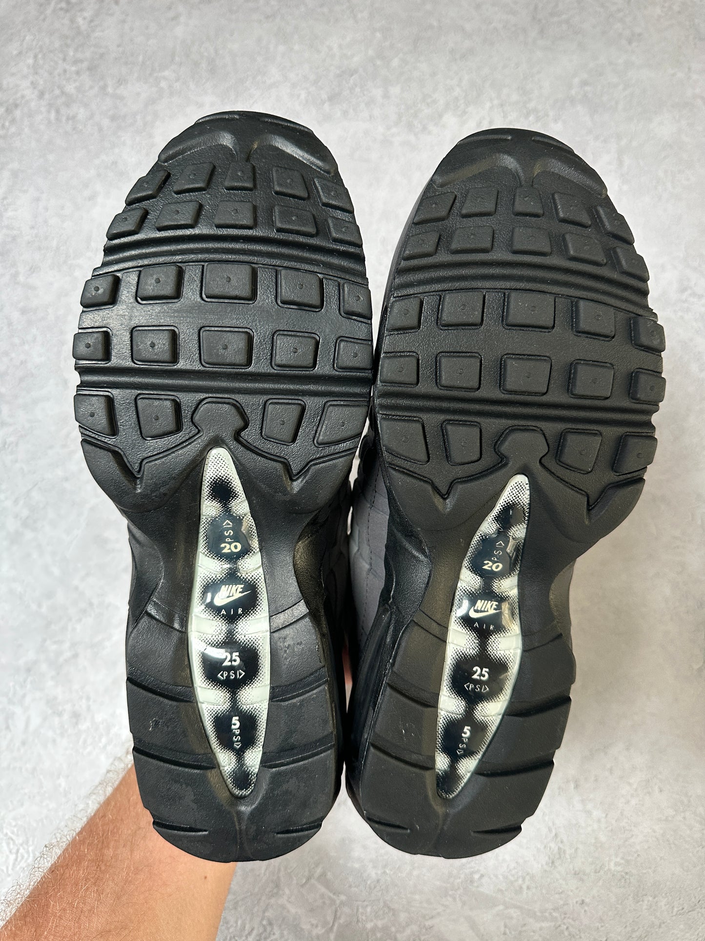 Nike Air Max 95 - Granite - UK8.5