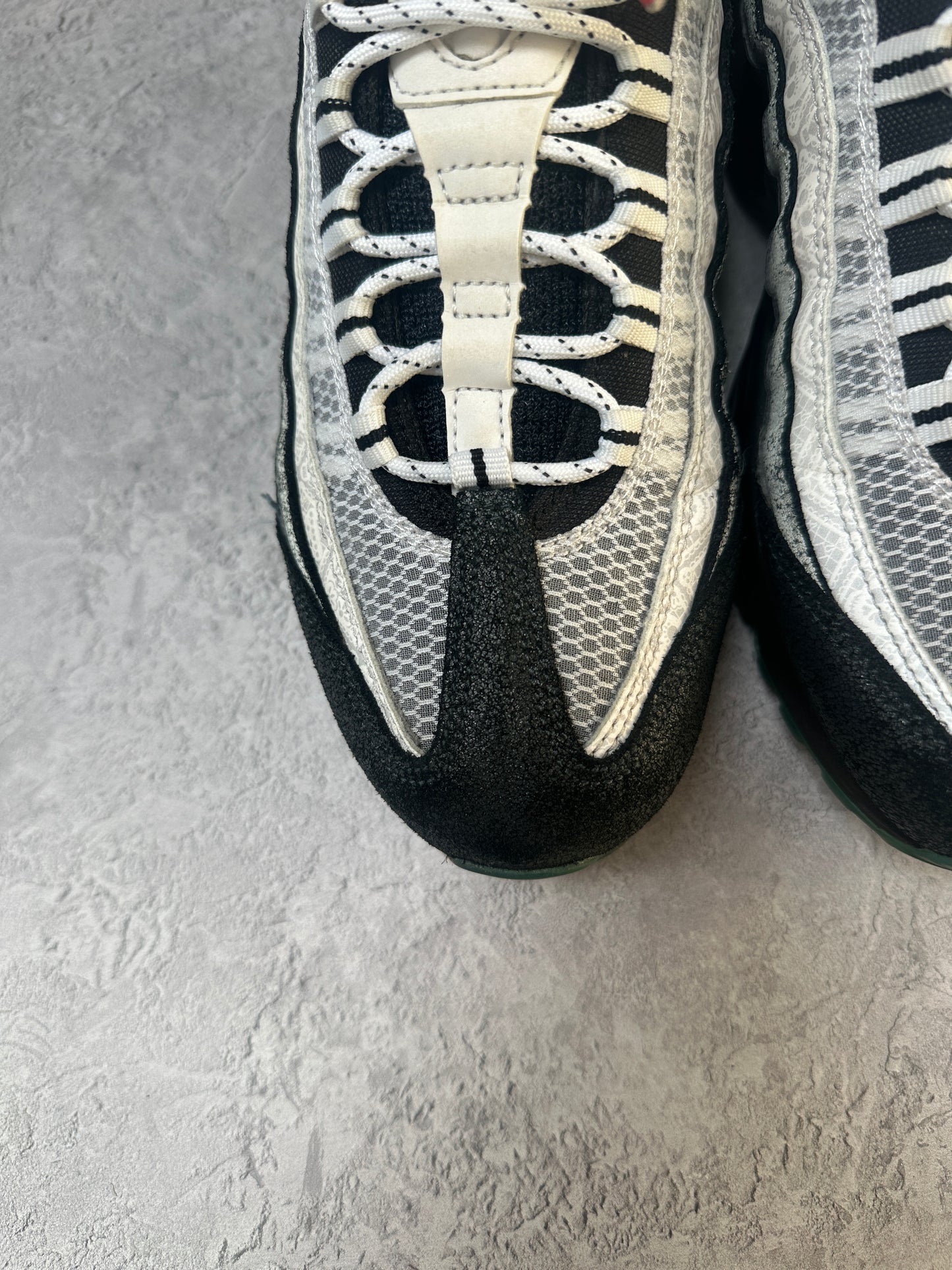 Nike Air Max 95 - Day of the Dead - UK7