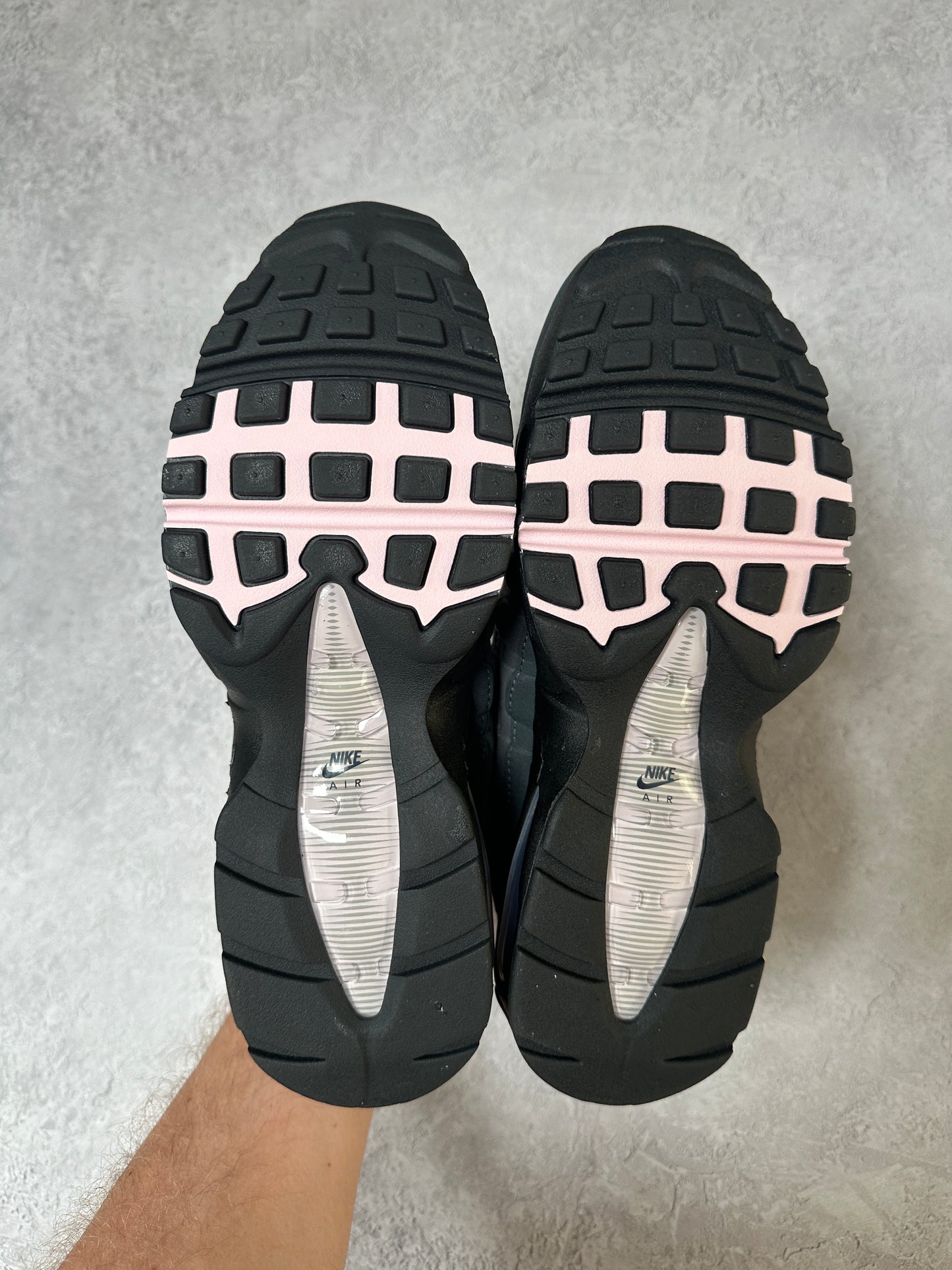 Nike Air Max 95 - Pink Foam 2025 - UK7.5