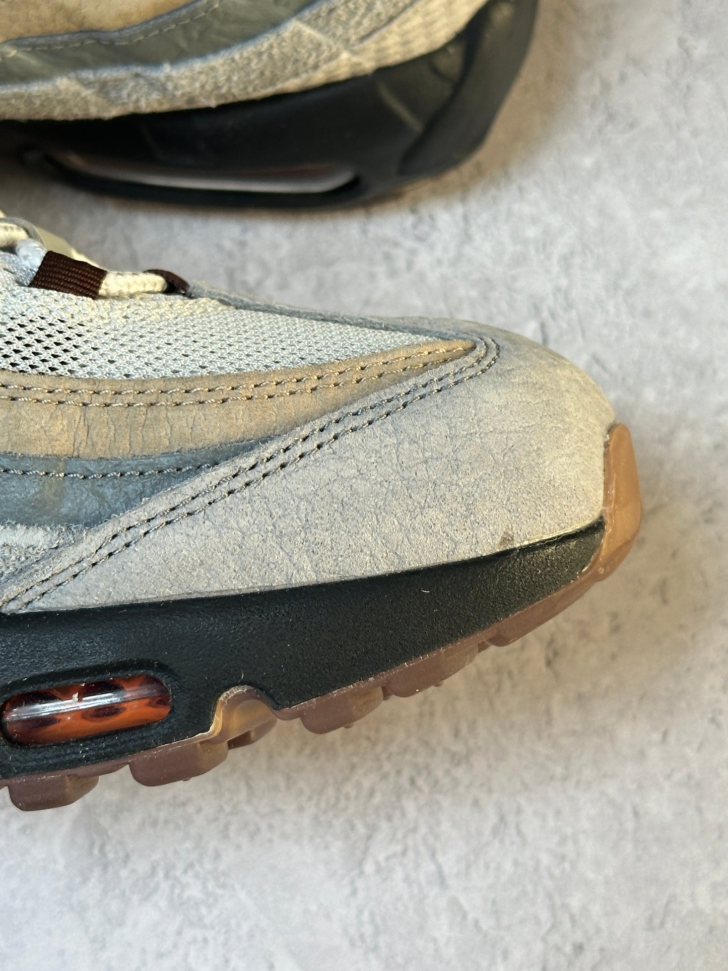 Nike Air Max 95 - 110 - UK6.5