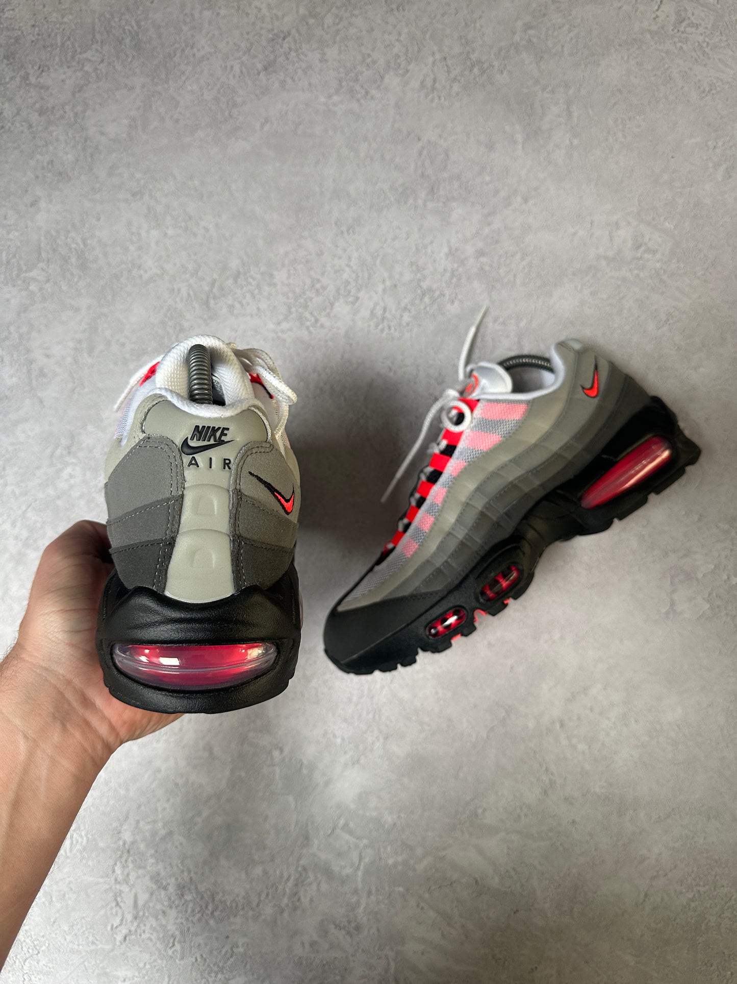Nike Air Max 95 - Solar Red 2025 - UK7.5