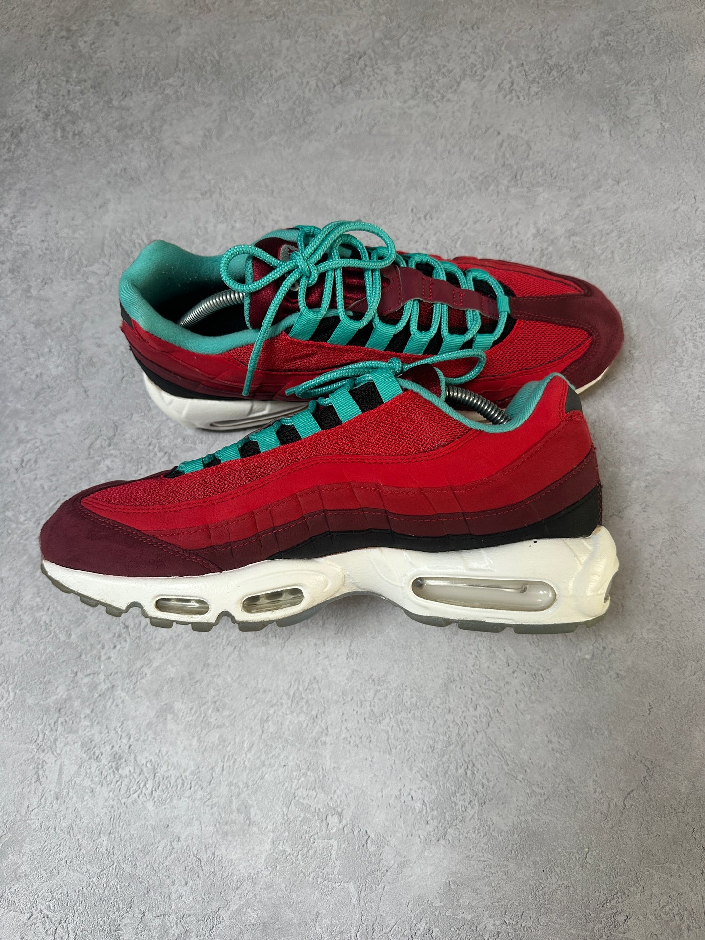 Nike Air Max 95 - Red / Teal ID - UK9