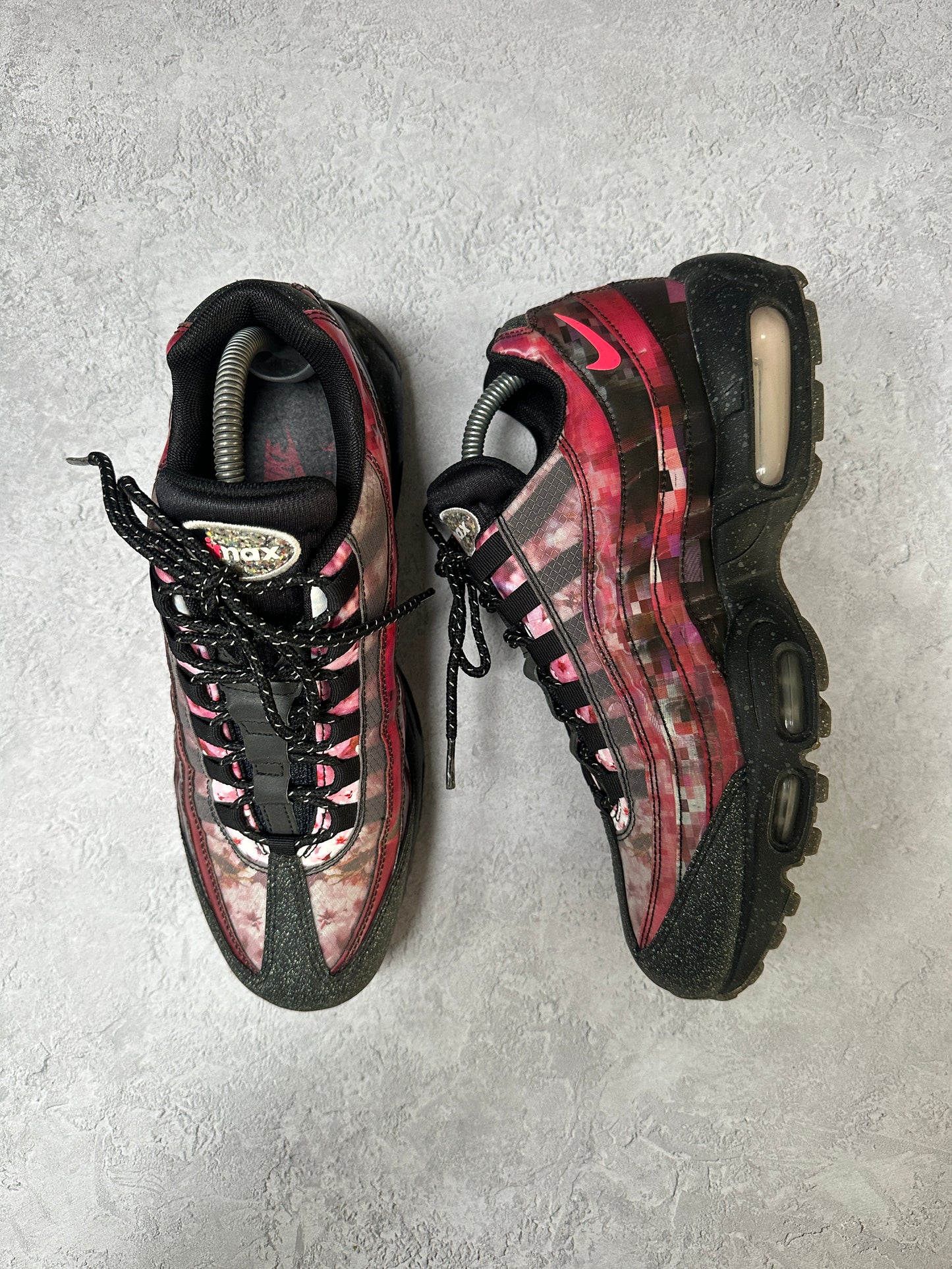 Nike Air Max 95 - Cherry Blossom - UK8.5