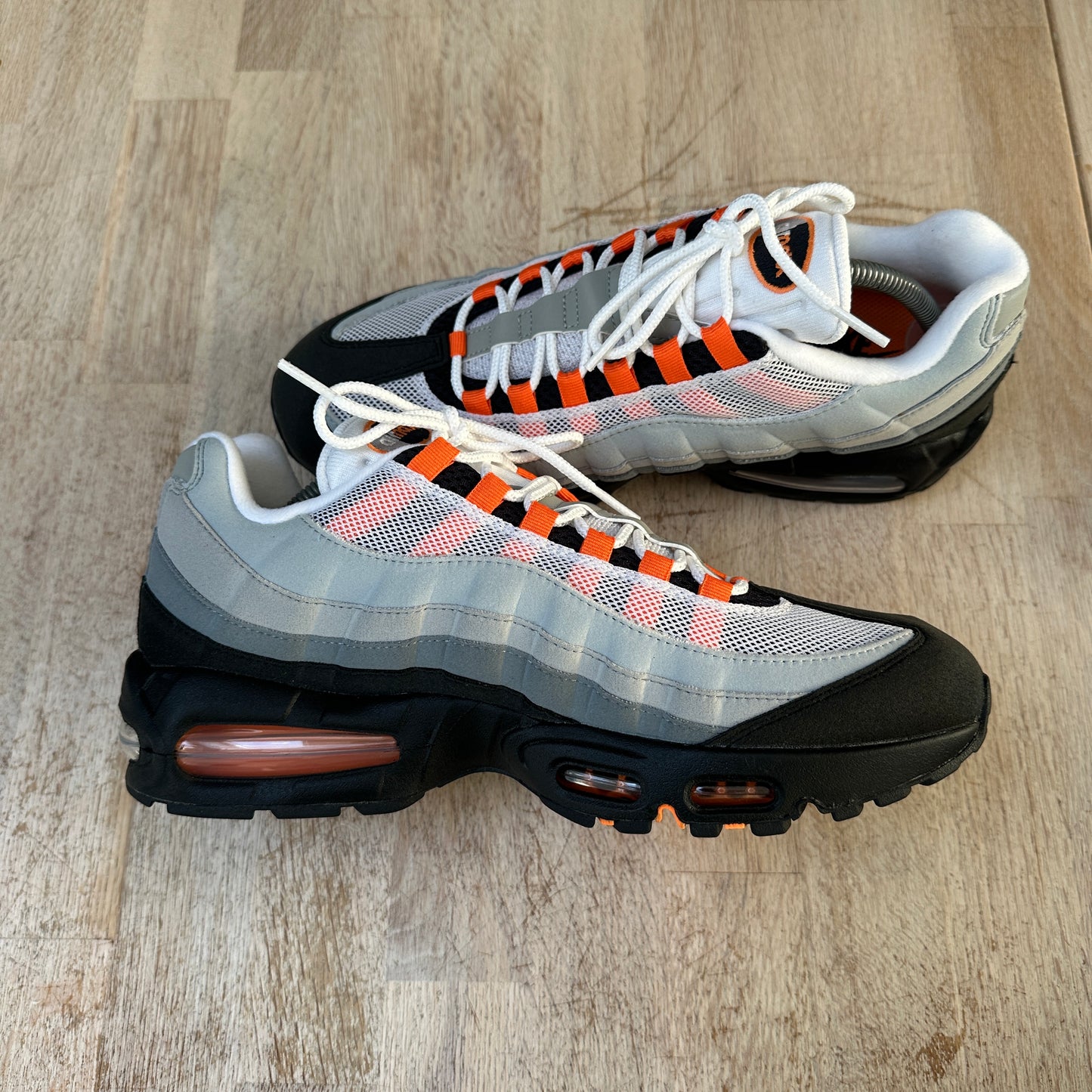 Nike Air Max 95 - Mandarin 2025 - UK9.5
