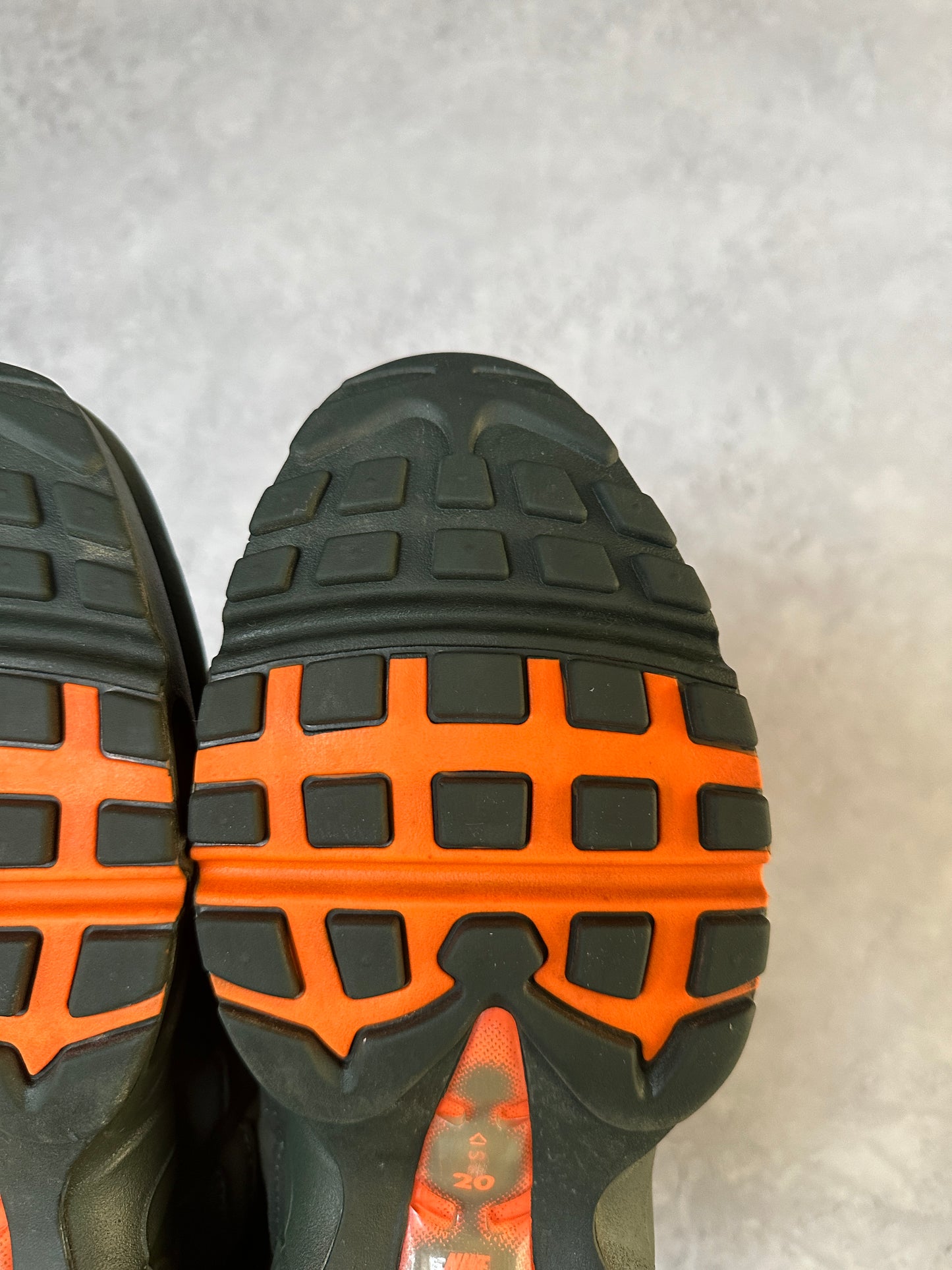 Nike Air Max 95 - Total Orange - UK8.5