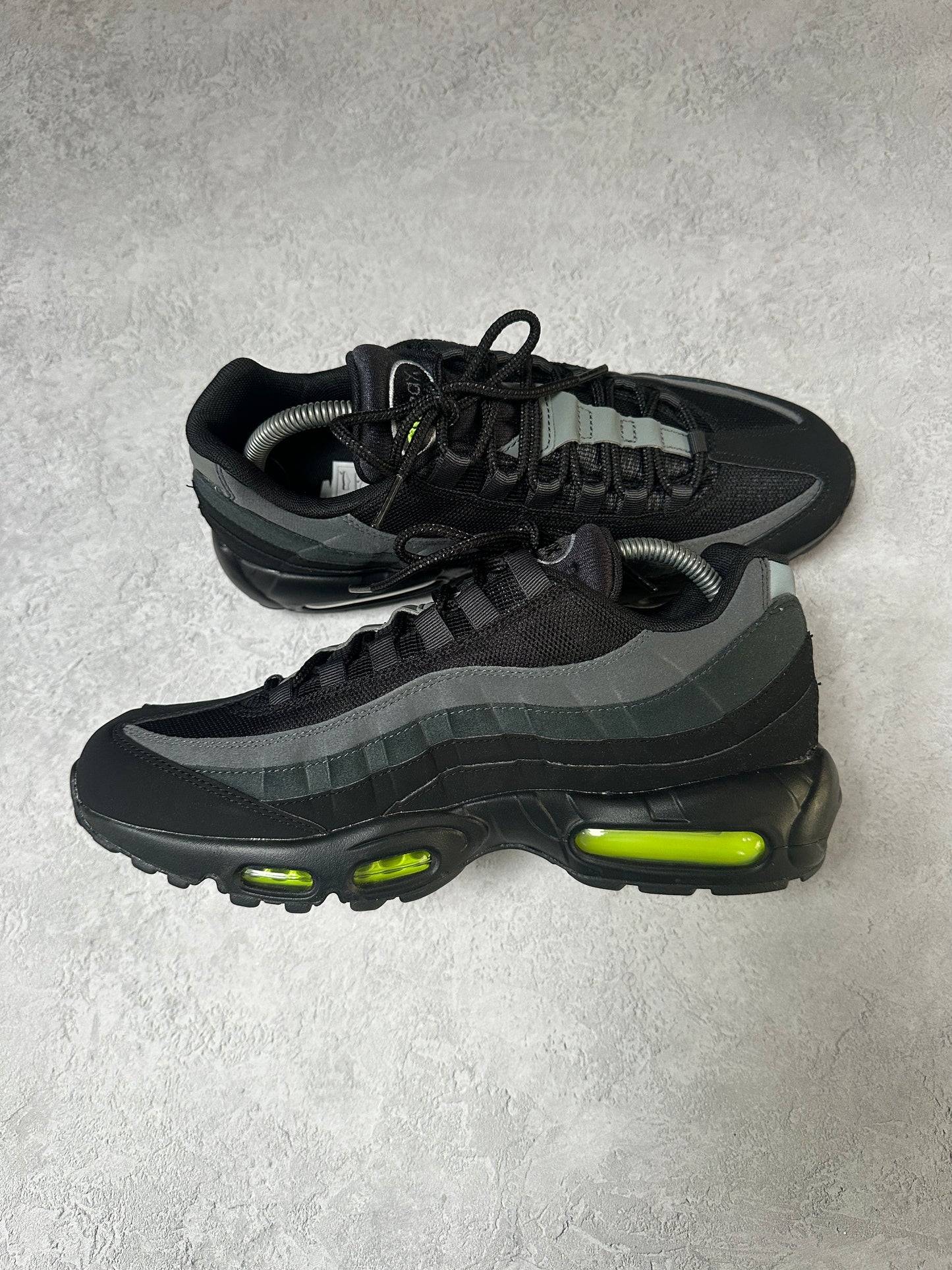 Nike Air Max 95 - Neon Retro Logos - UK8