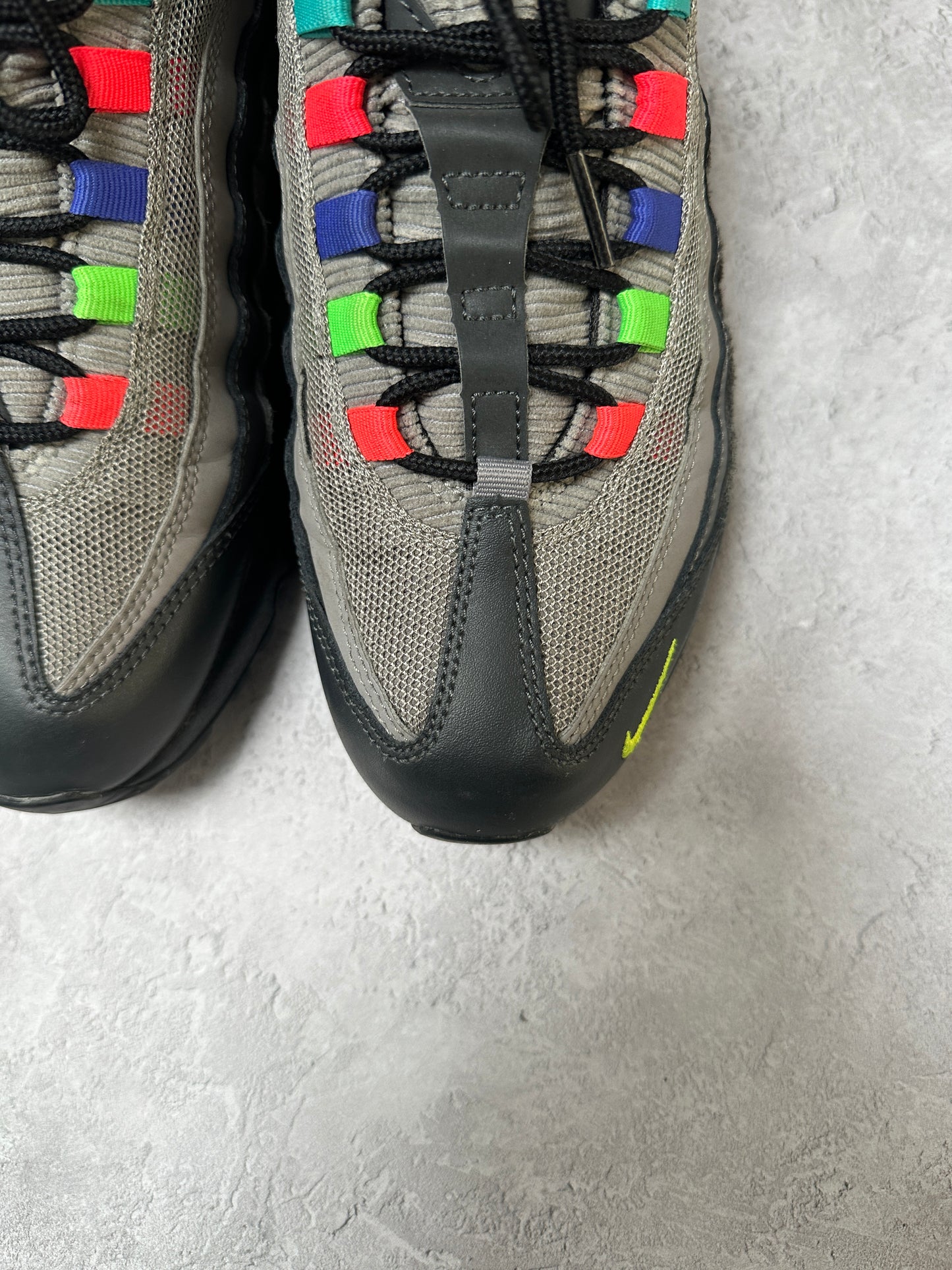 Nike Air Max 95 - Evolution of Icons - UK7