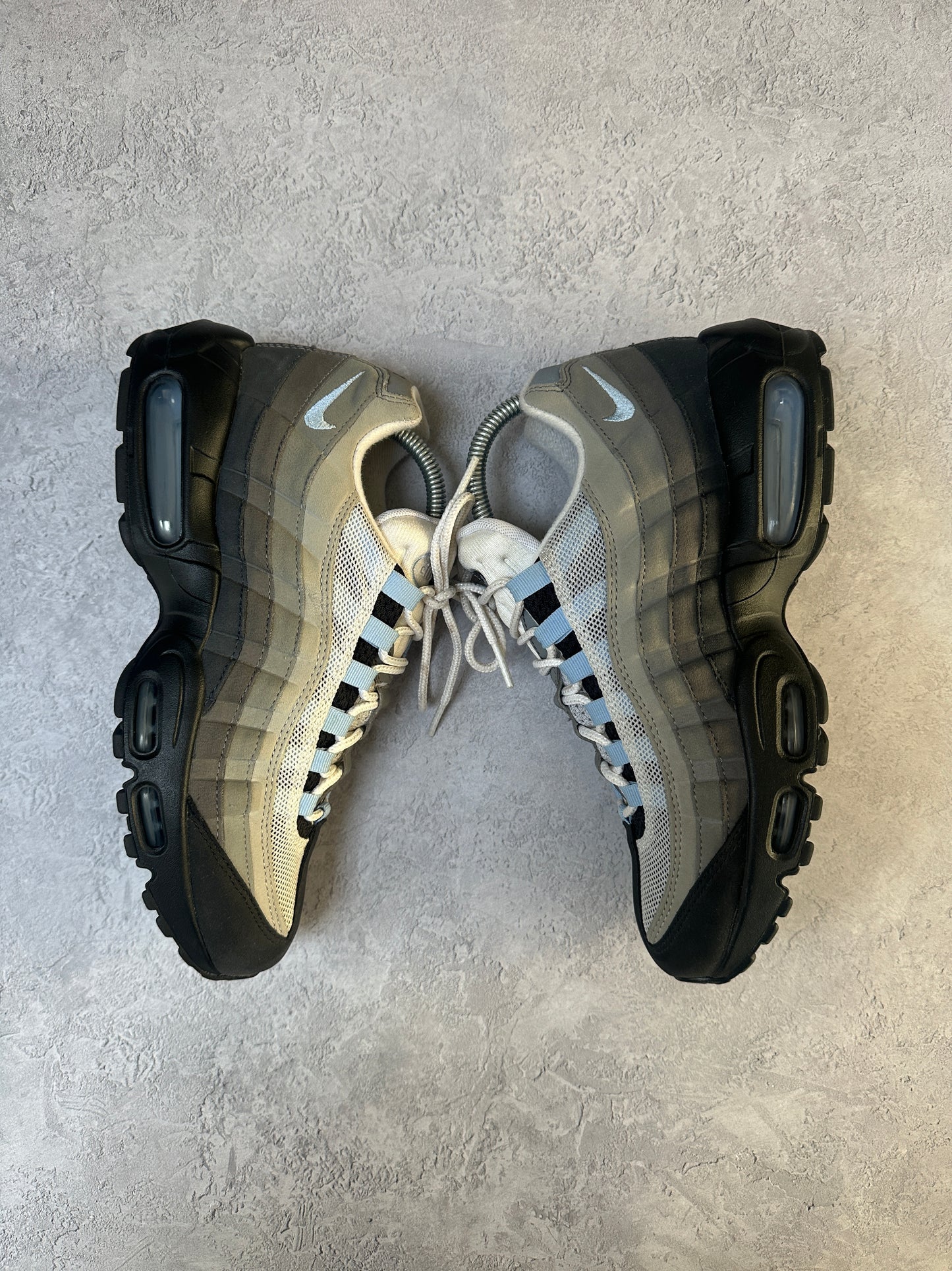 Nike Air Max 95 - Aluminum - UK7