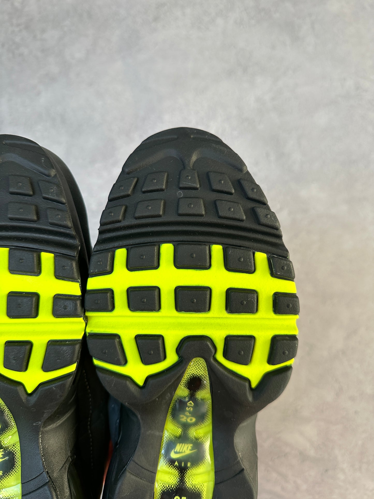 Nike Air Max 95 - Neon 2020 - UK7