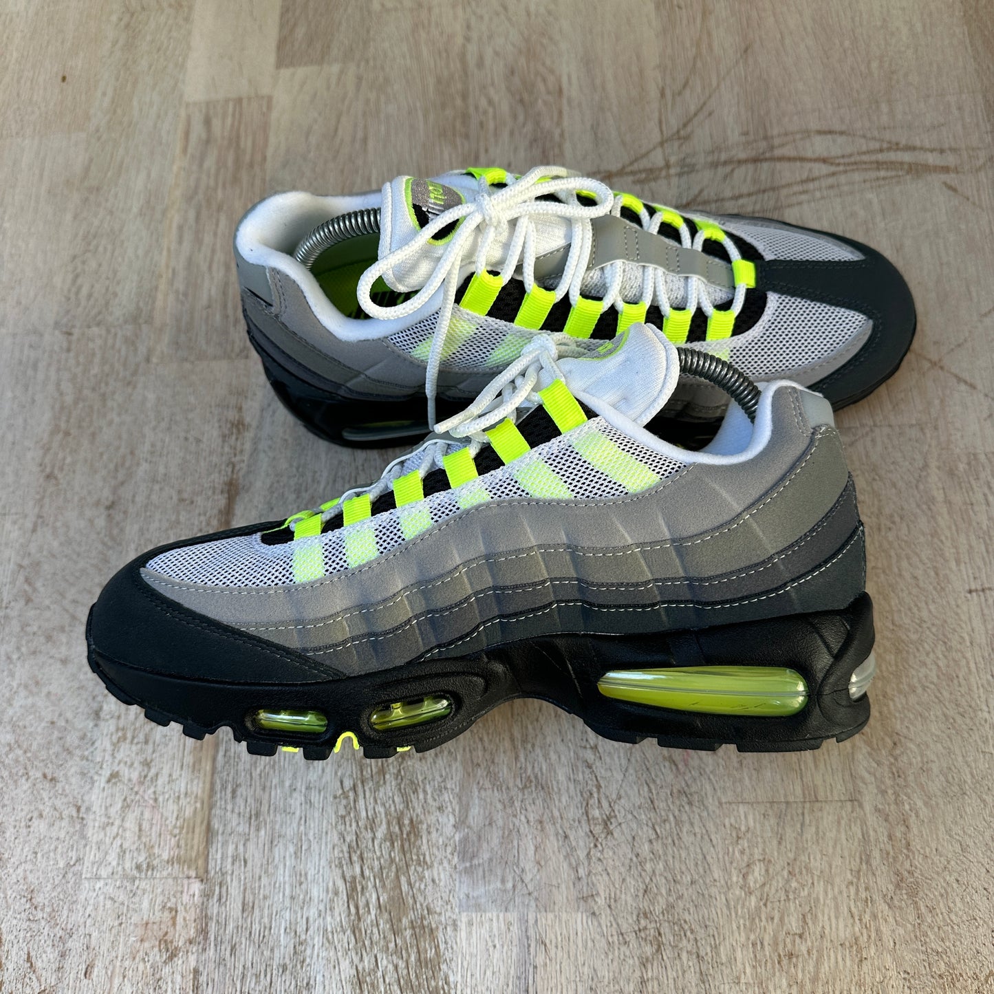 Nike Air Max 95 - Neon 2025 - UK8