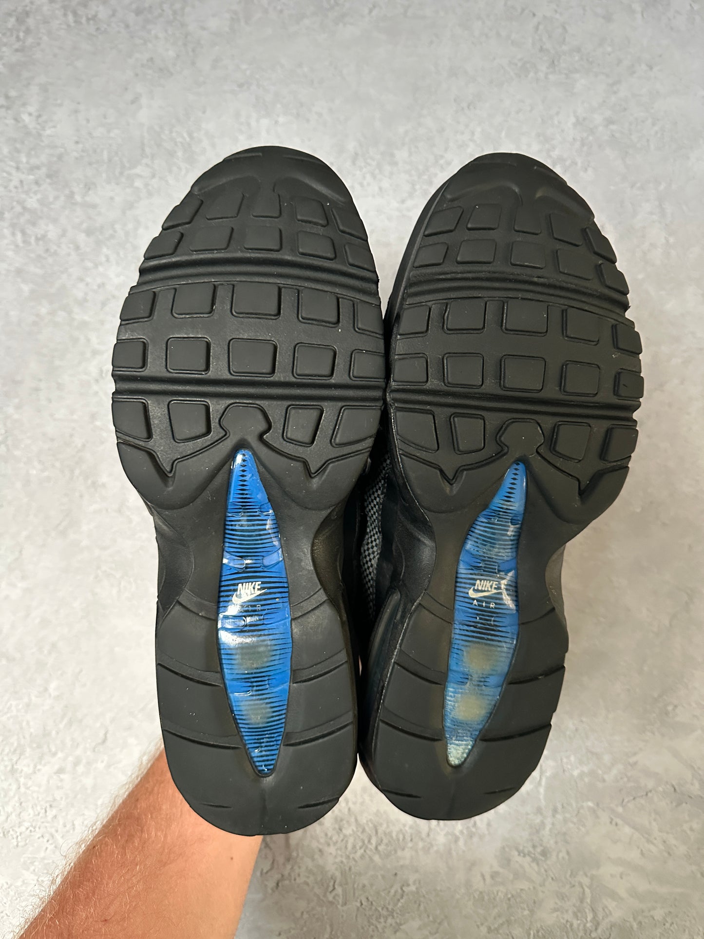 Nike Air Max 95 - Black / Royal Blue - UK8.5