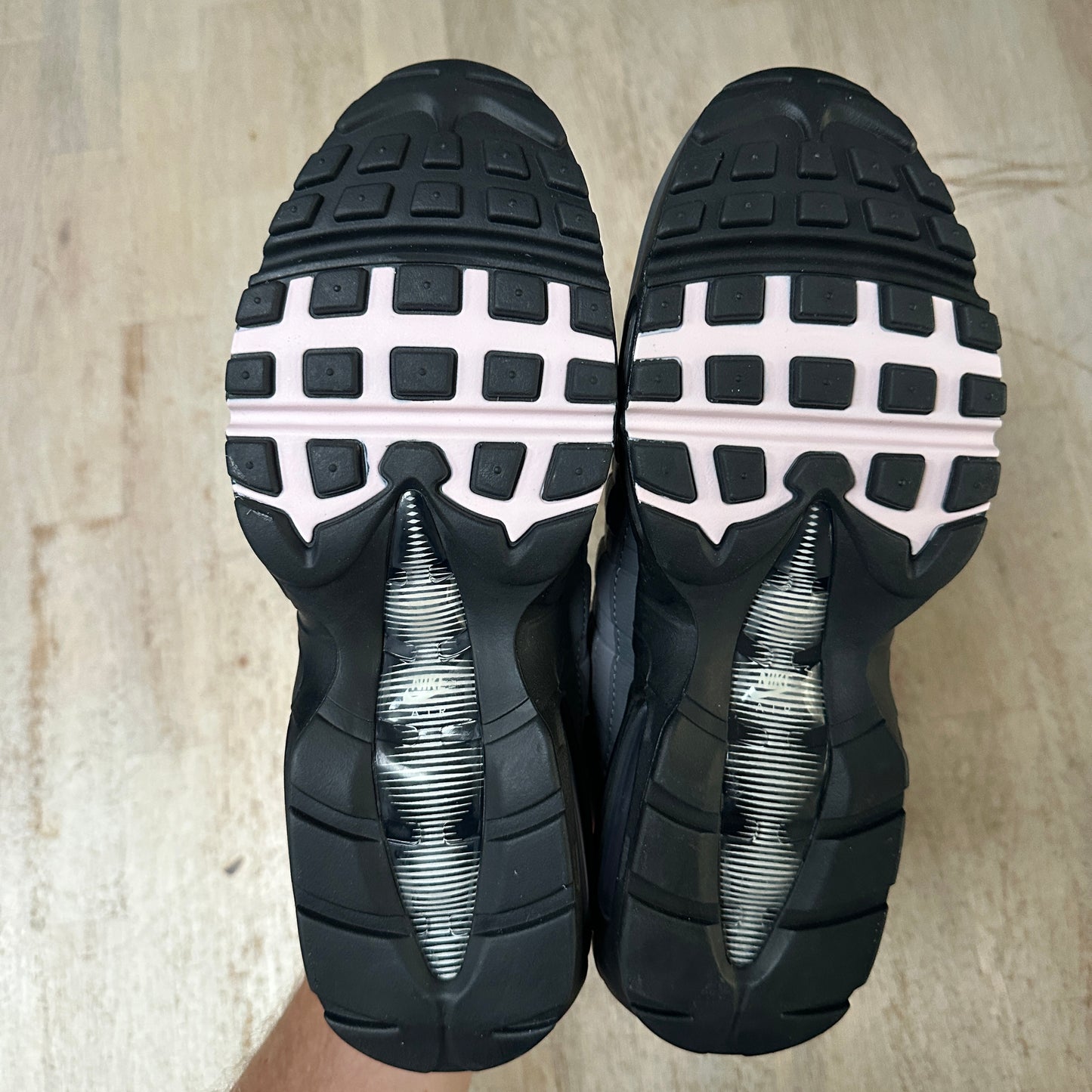 Nike Air Max 95 - Pink Foam - UK7.5