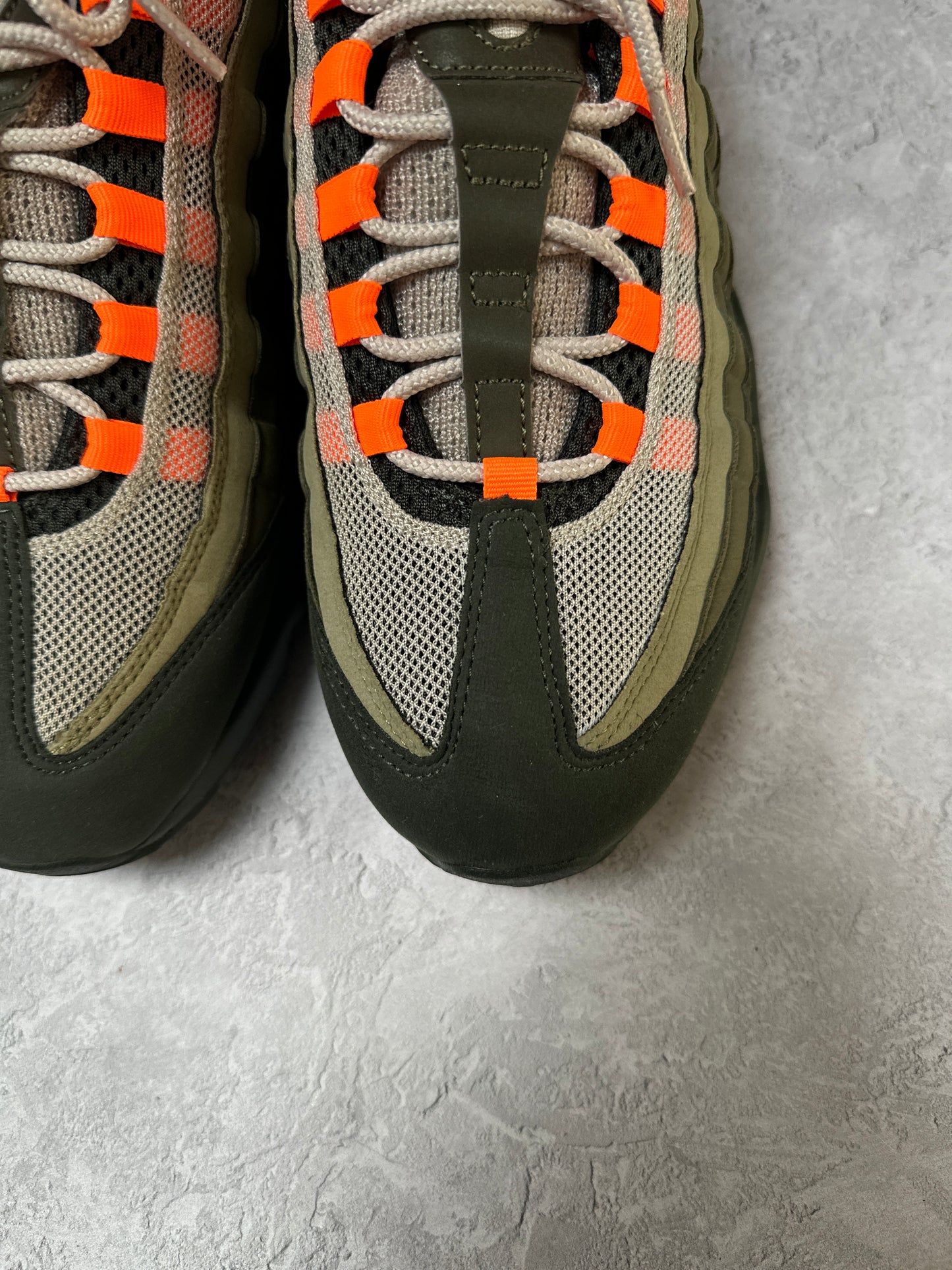 Nike Air Max 95 - Total Orange - UK9