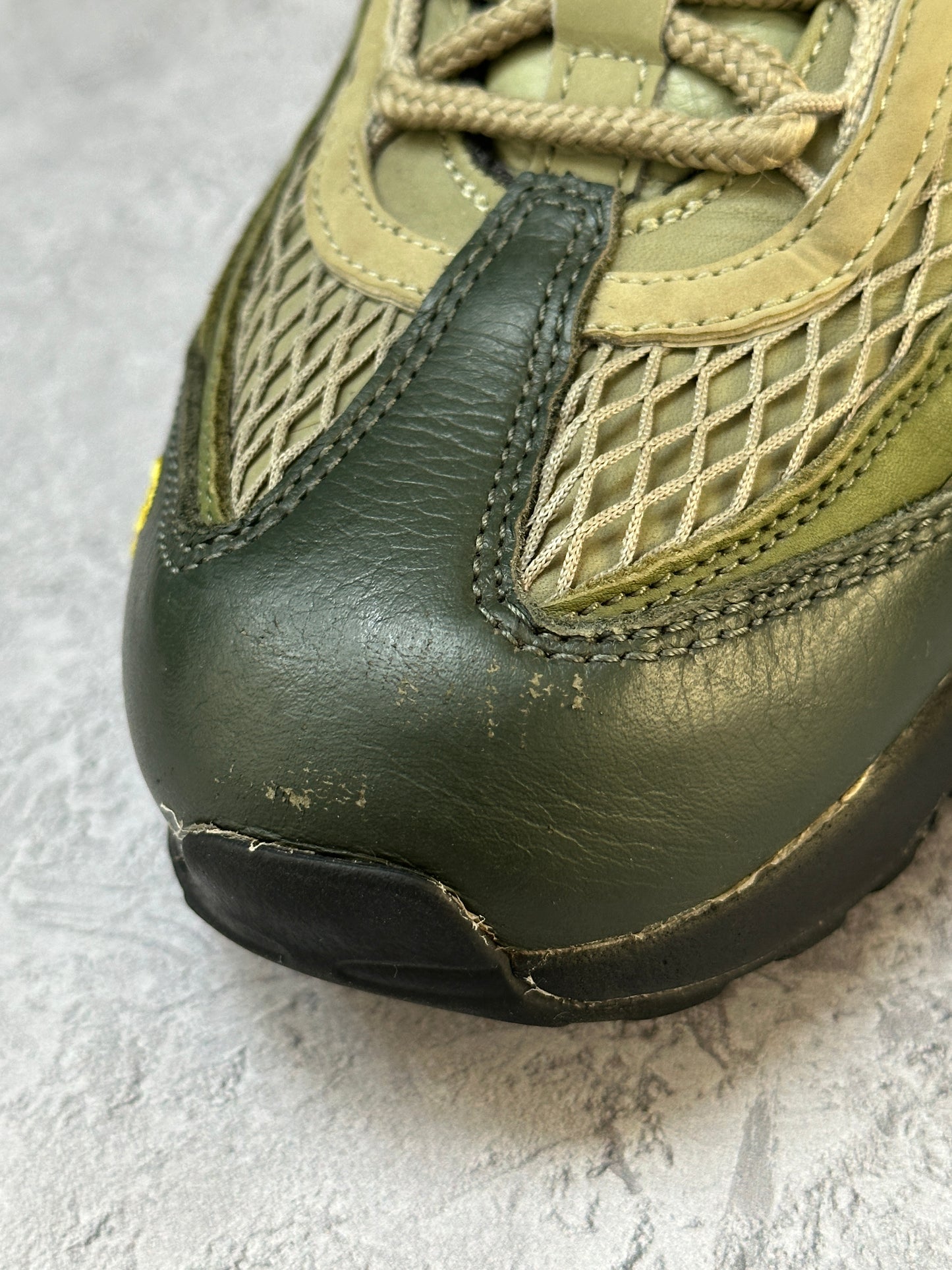 Nike Air Max 95 - Corteiz Gutta Green - UK9