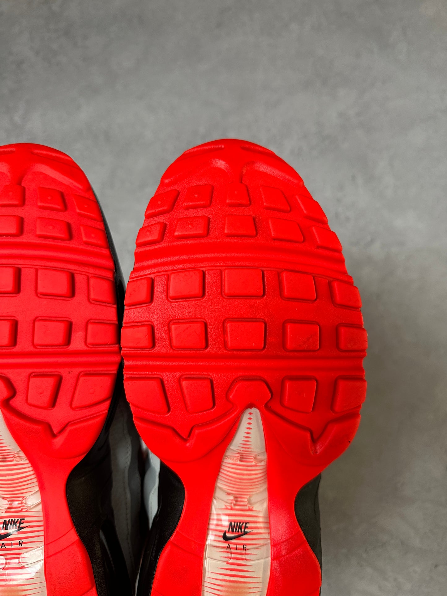 Nike Air Max 95 - Bright Crimson / Comet - UK7.5