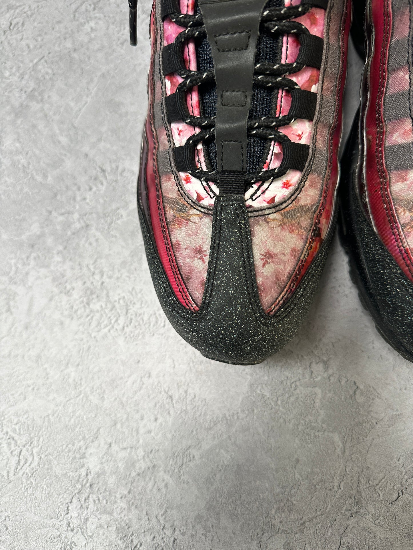 Nike Air Max 95 - Cherry Blossom - UK7.5