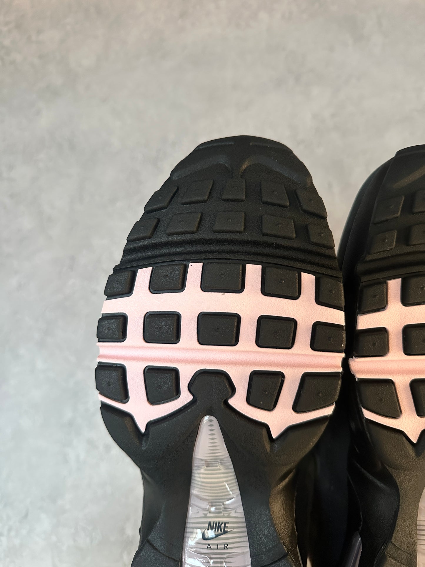 Nike Air Max 95 - Pink Foam 2025 - UK9