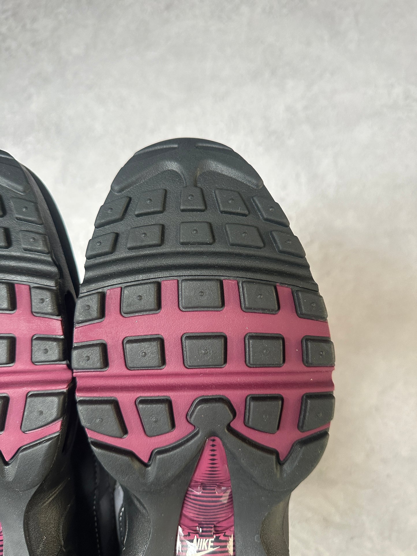 Nike Air Max 95 - Dark Beetroot - UK11