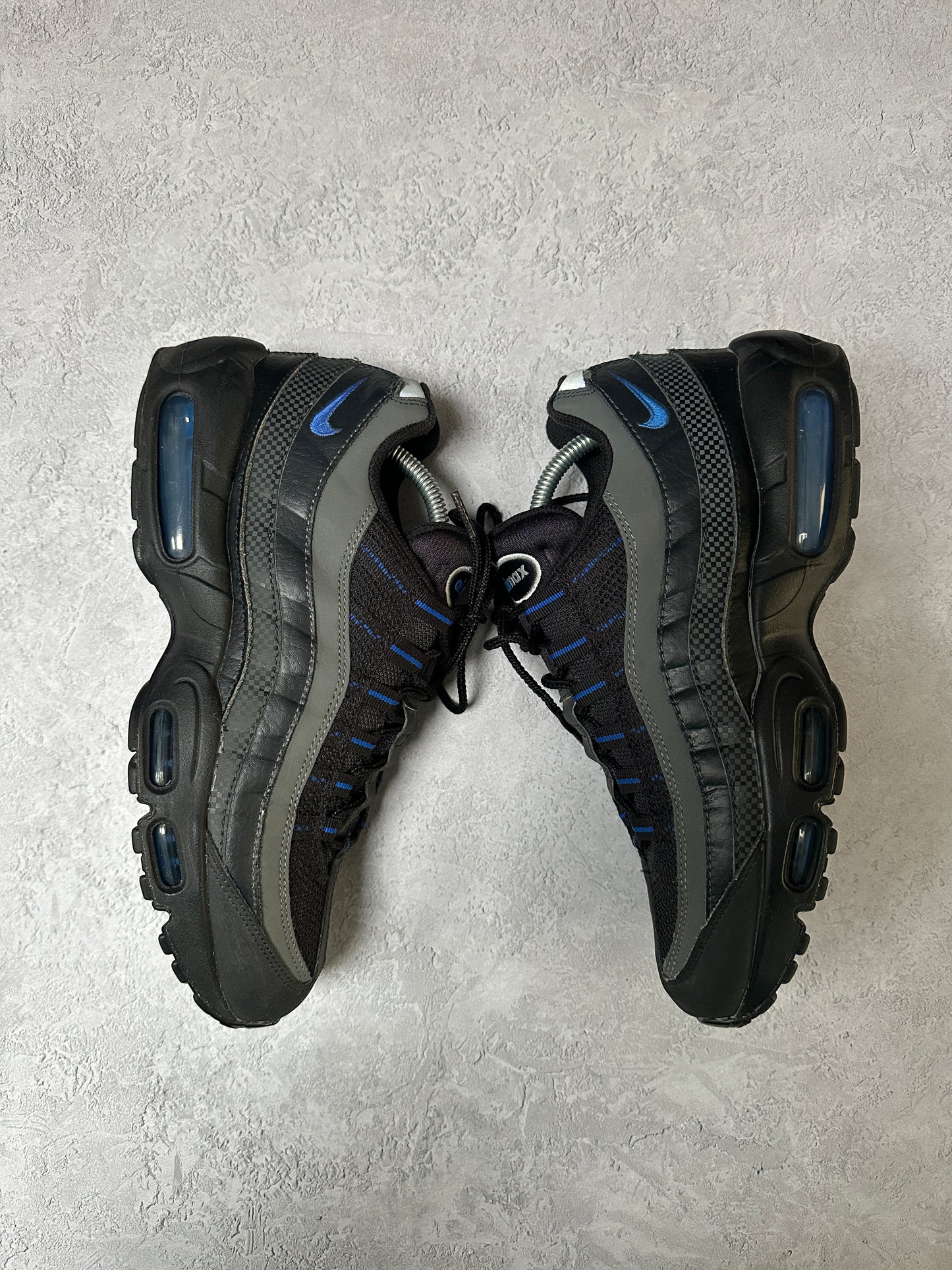 Nike Air Max 95 - Black / Royal Blue - UK8.5