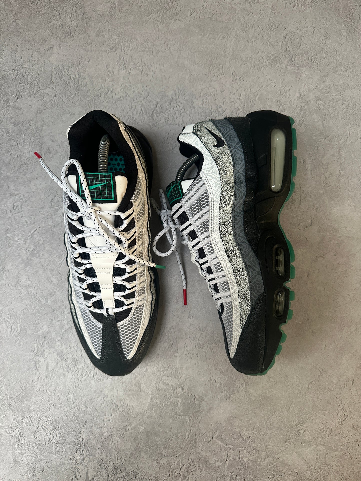 Nike Air Max 95 - Day of the Dead - UK8 - CT1139-001