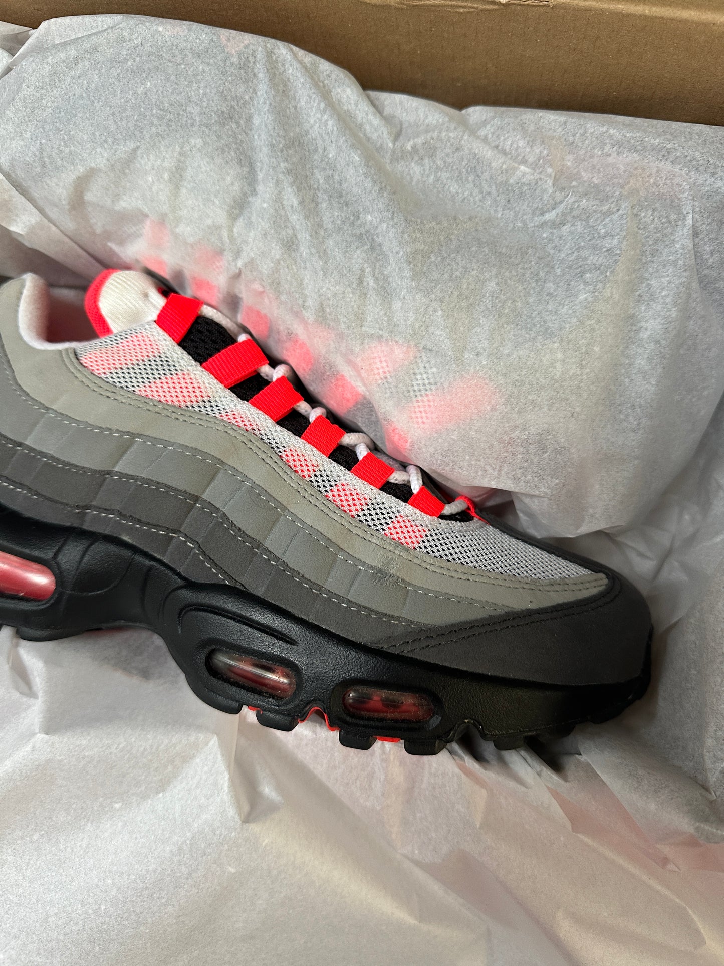 Nike Air Max 95 - Solar Red - UK7