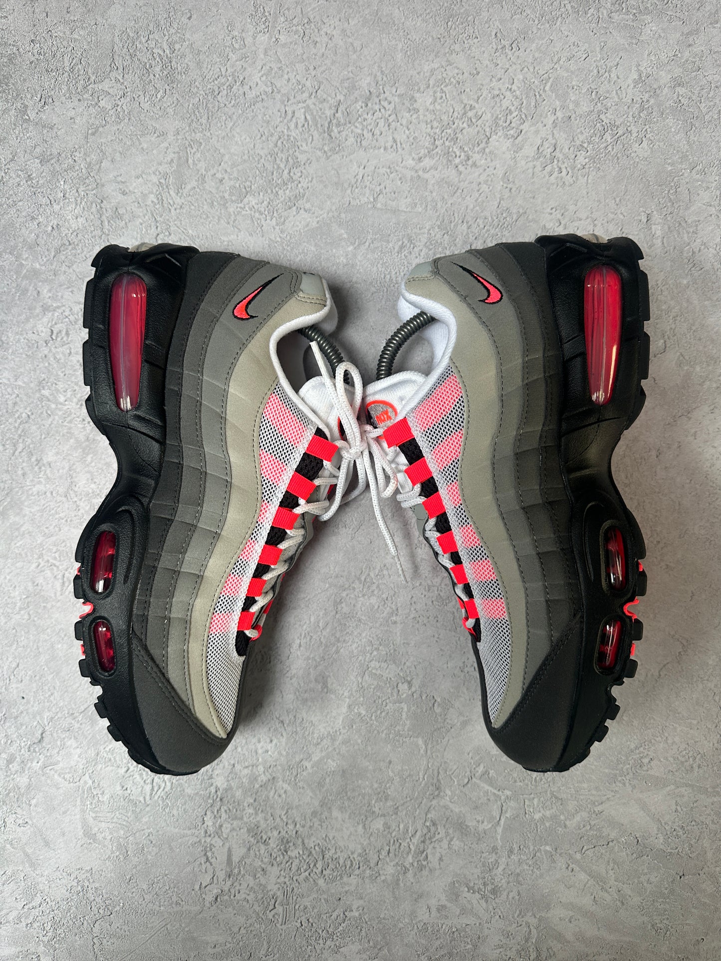 Nike Air Max 95 - Solar Red 2025 - UK8
